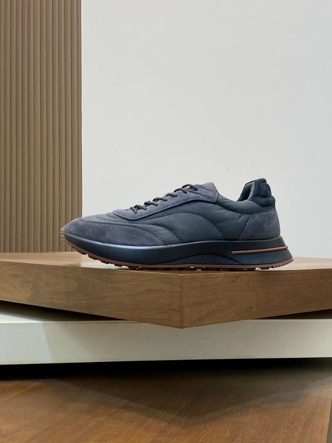 Men's Sneakers LORO PIANA 17942772