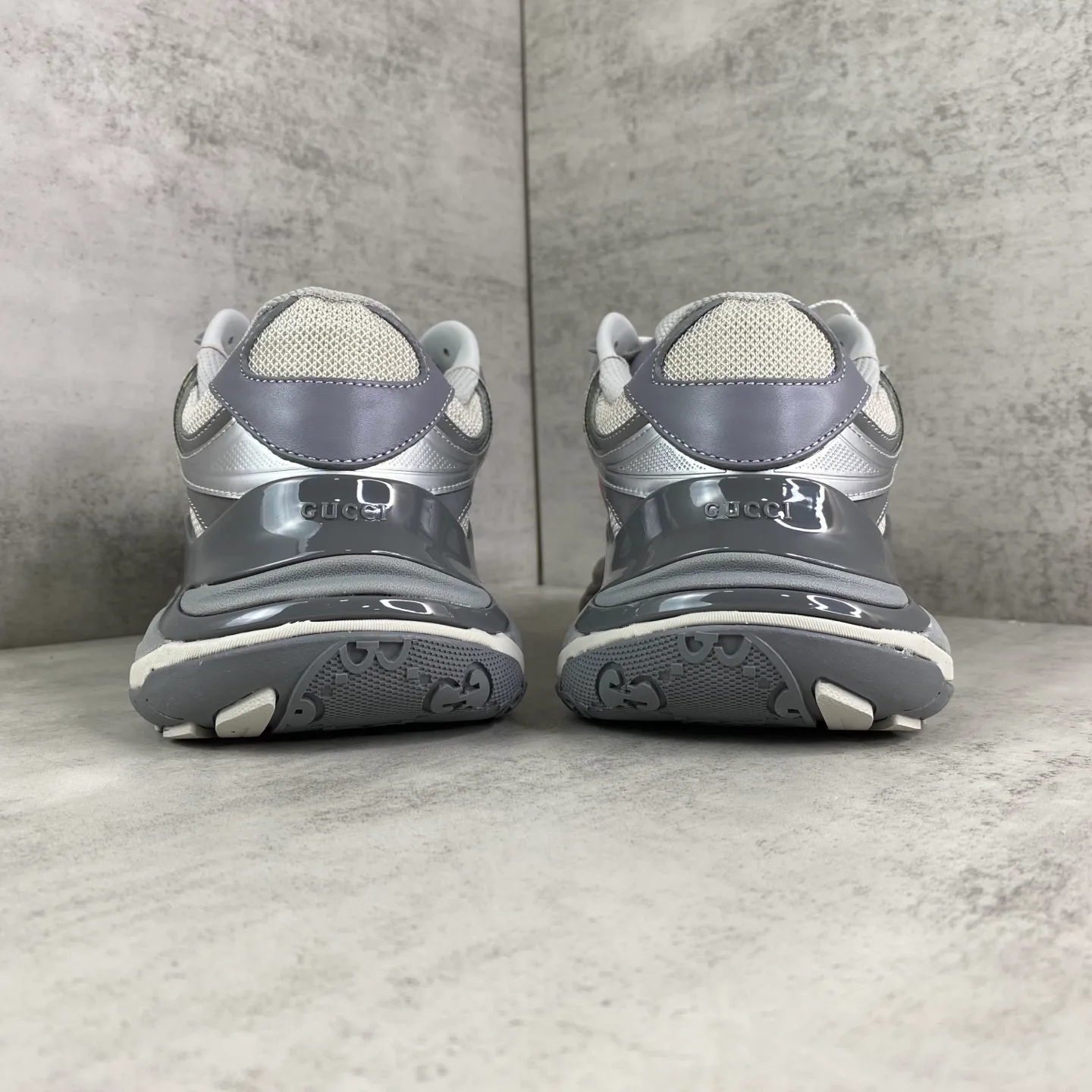 Women's Sneakers GUCCI 17797782