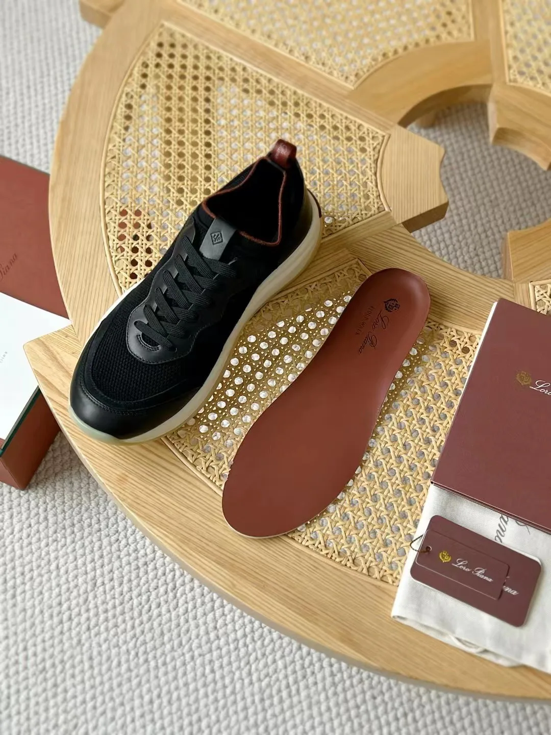 Men's Sneakers LORO PIANA 18382793