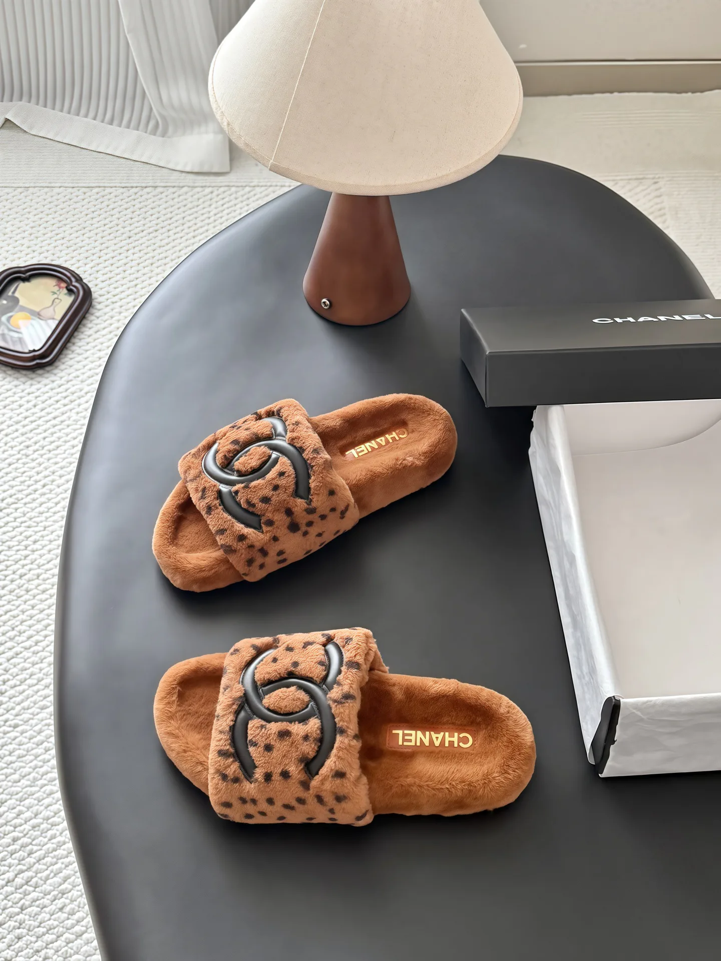 Women's Slippers CHANEL 18139424