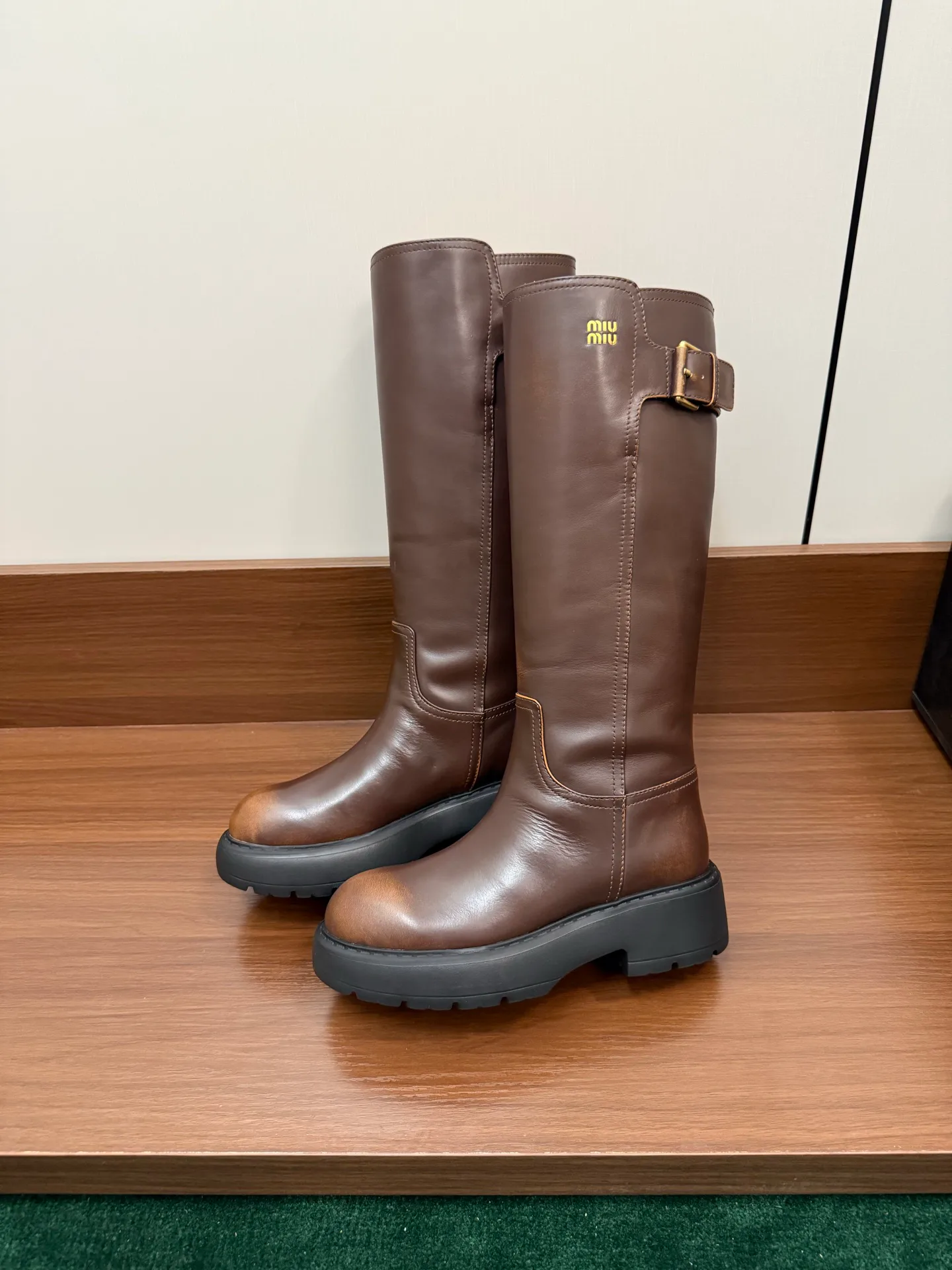 Women's Boots MIU MIU 18092562