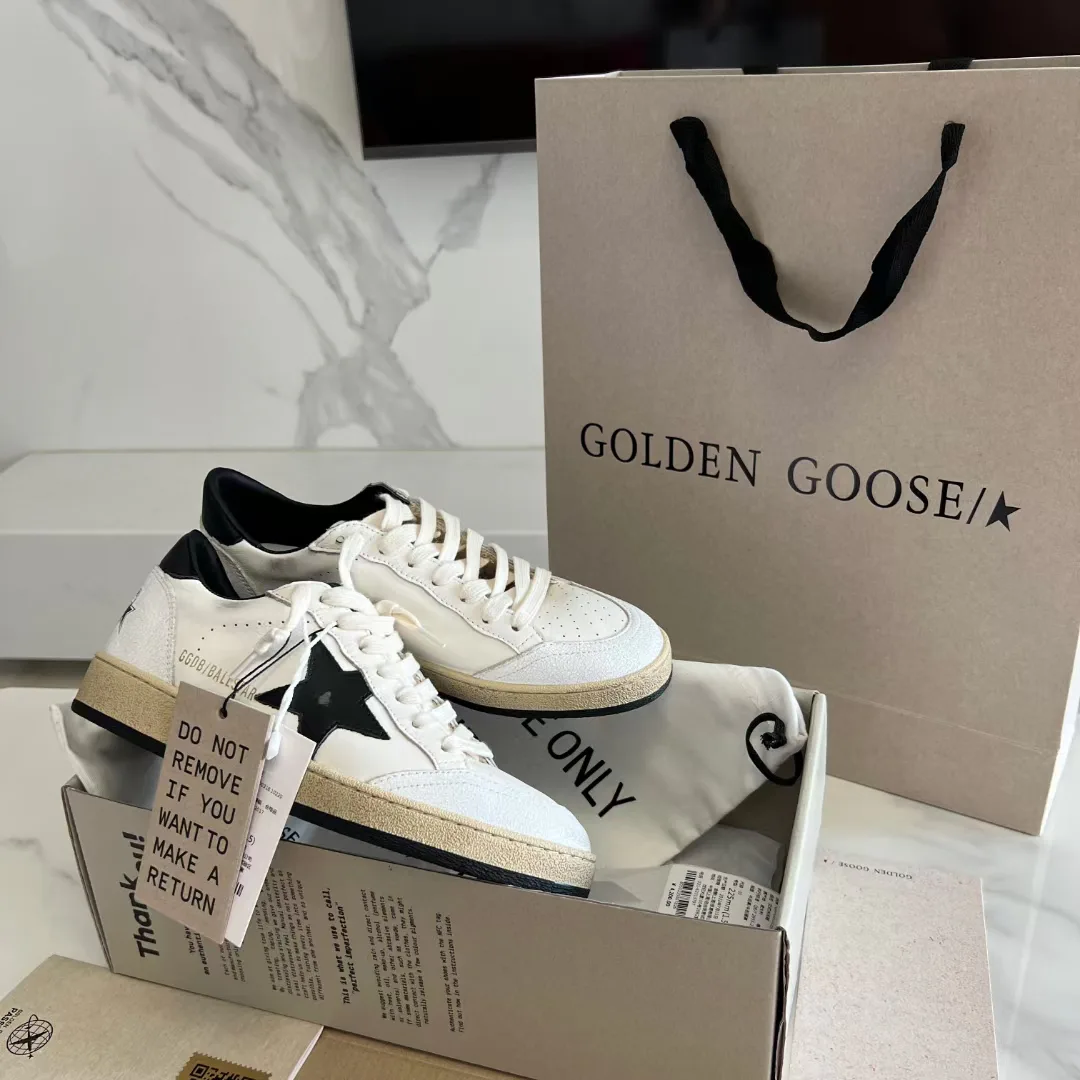 Women's Sneakers GOLDEN GOOSE 16995674