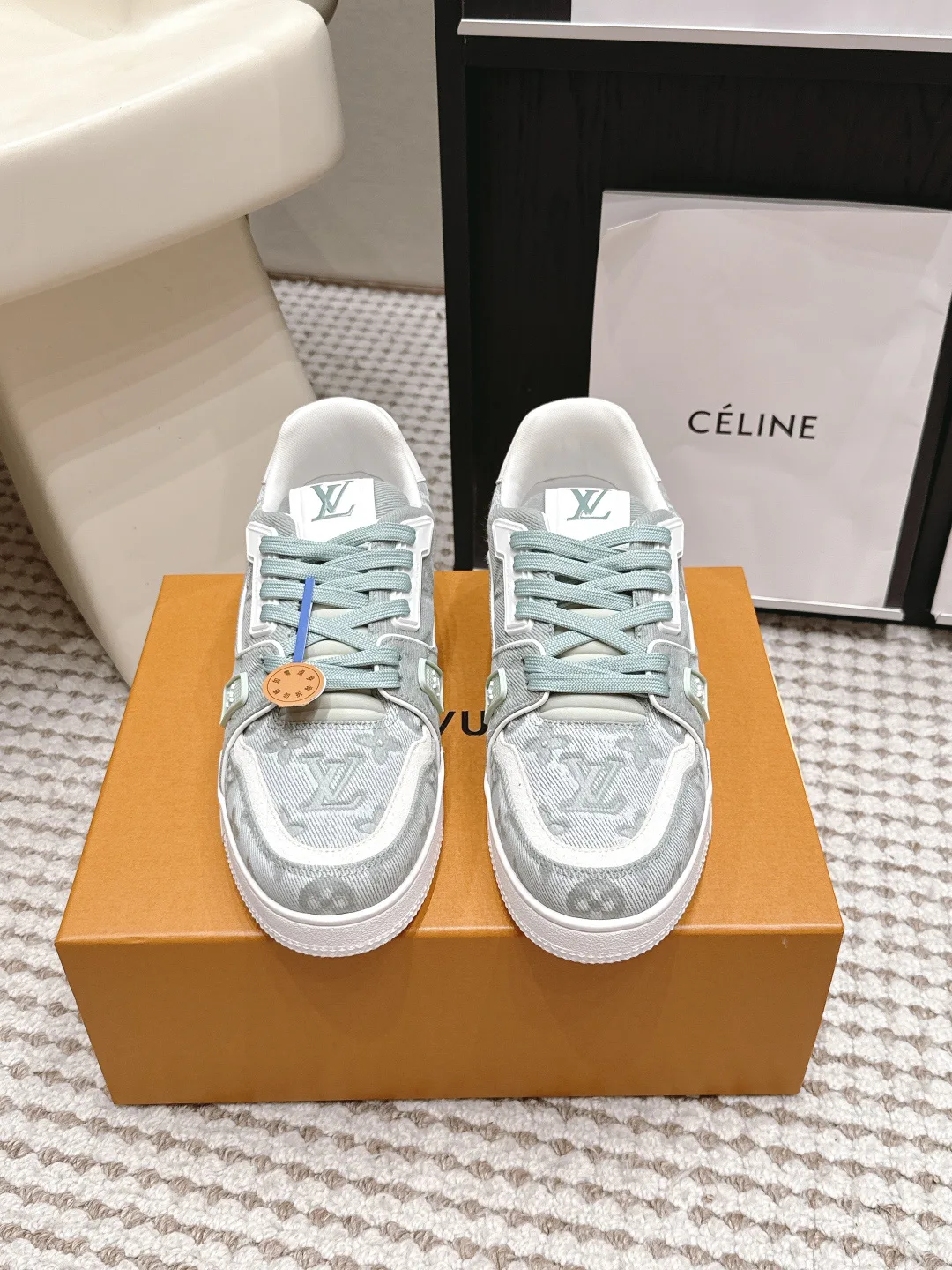 Men's Sneakers LOUIS VUITTON 17657680