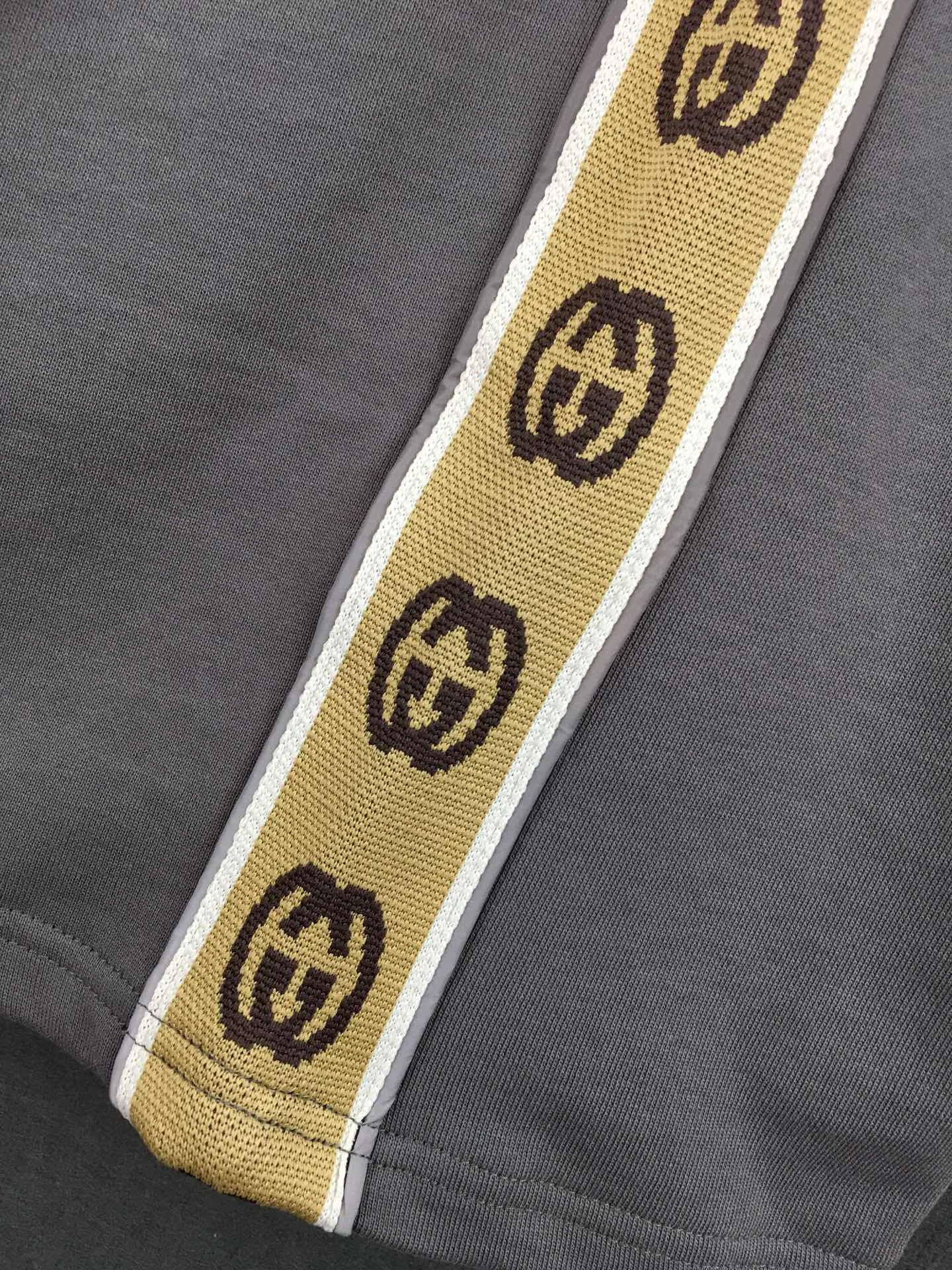 Women's Shorts GUCCI 17961265
