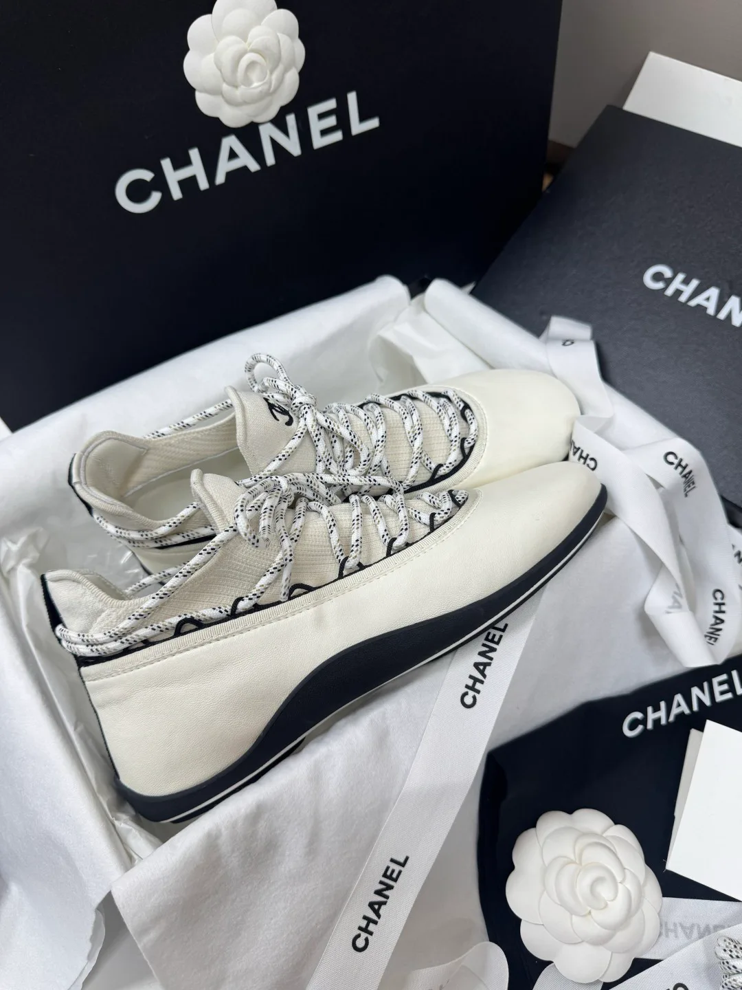 Women's Sneakers CHANEL 17736332