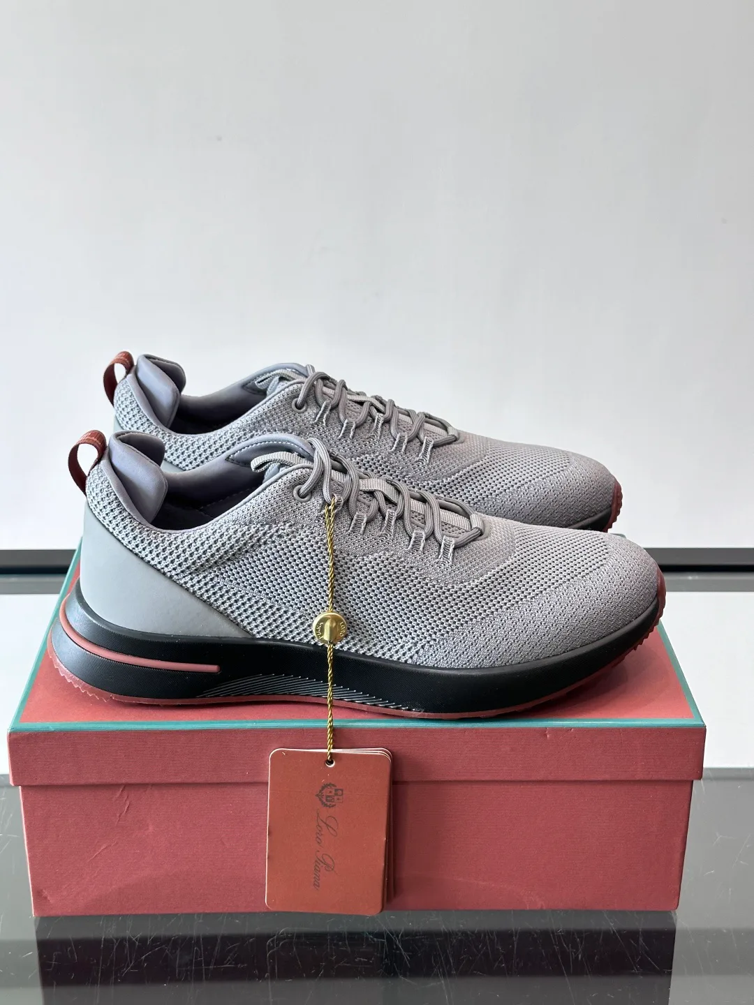 Men's Sneakers LORO PIANA 18265124