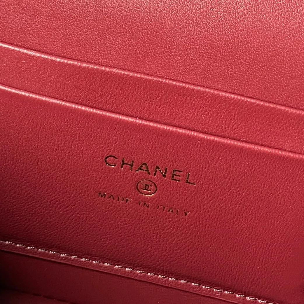 Women's Classic Handbags CHANEL 18058562