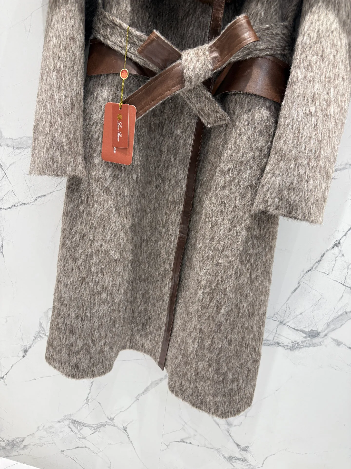 Women's Fur Coats LORO PIANA 18082842