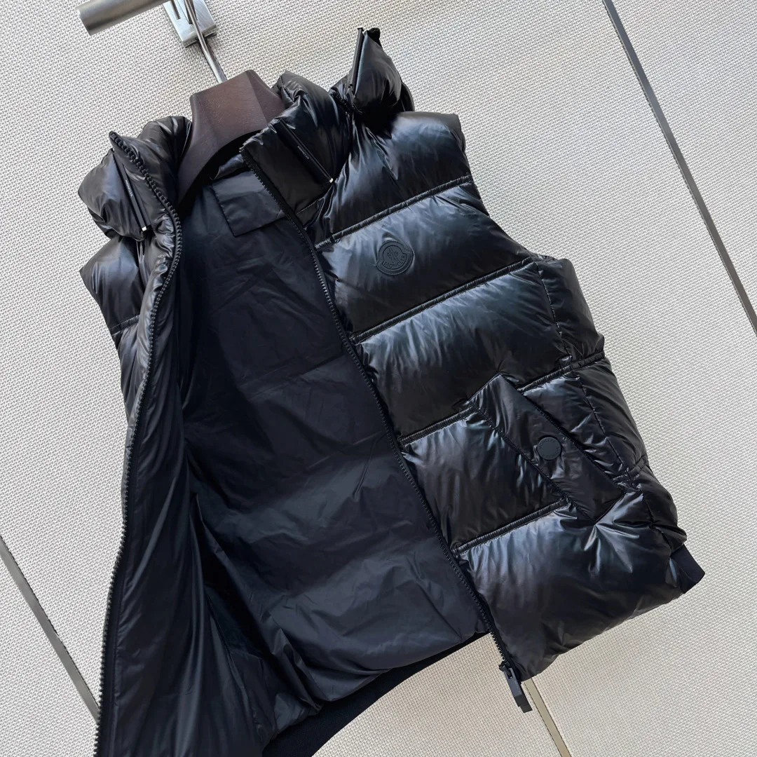 Women's Vests MONCLER 18012418