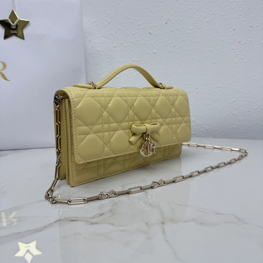 Women's Classic Handbags CHRISTIAN DIOR 18116379
