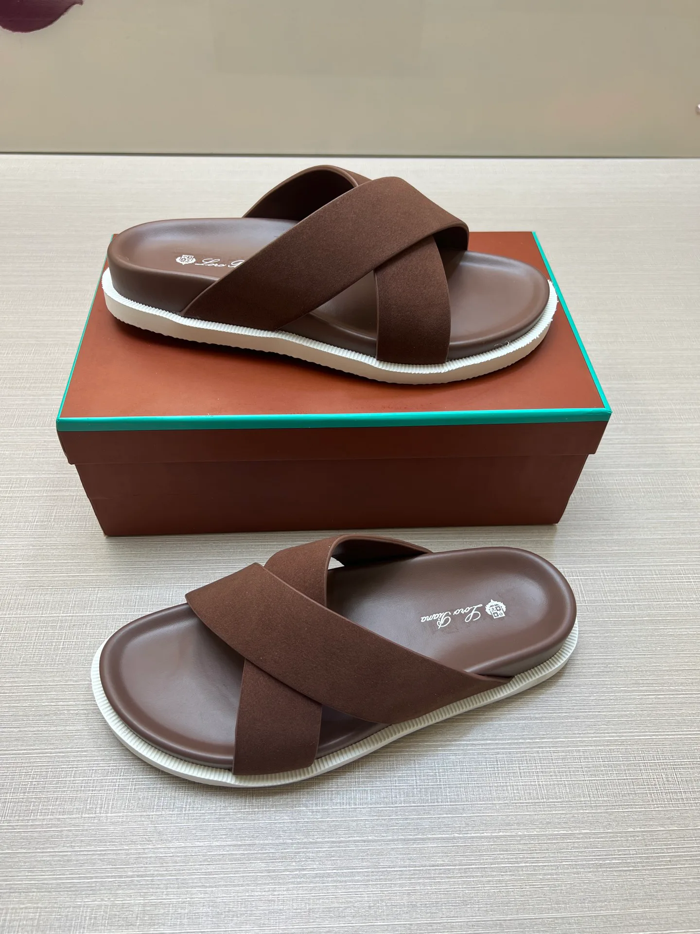 Men's Flip-Flops LORO PIANA 17467071