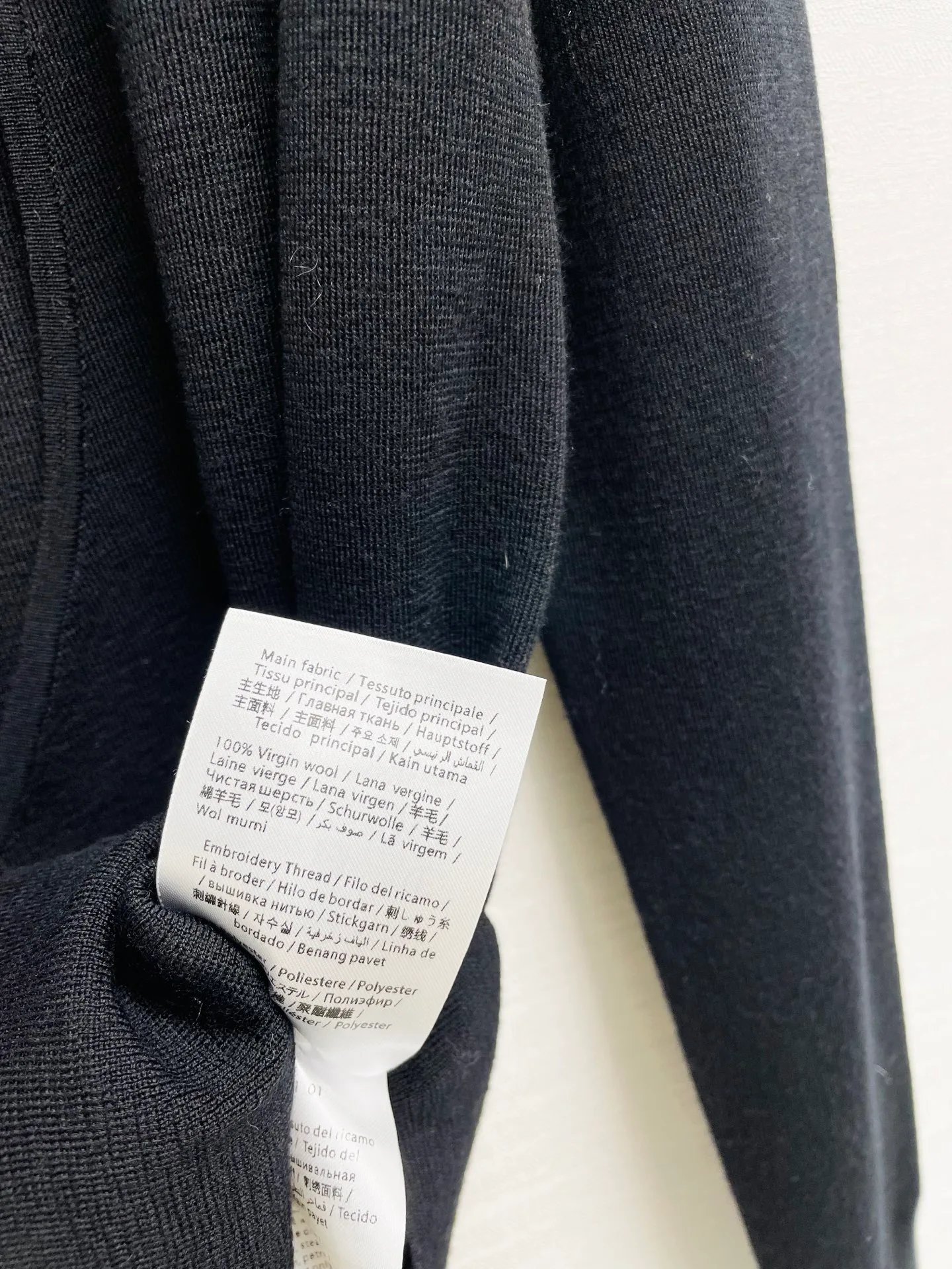 Women's Jumpers And Sweaters VALENTINO 18264429