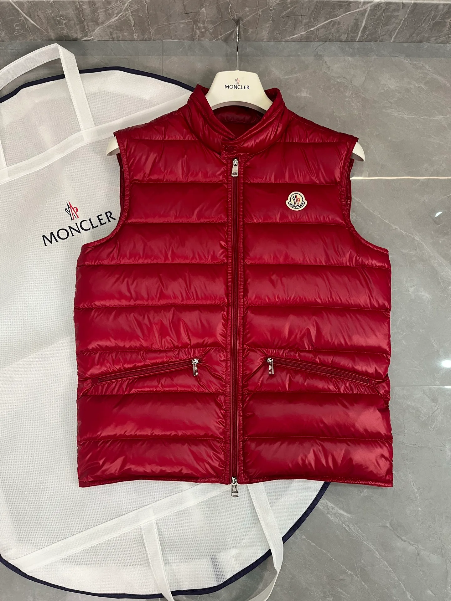 Women's Vests MONCLER 18199681
