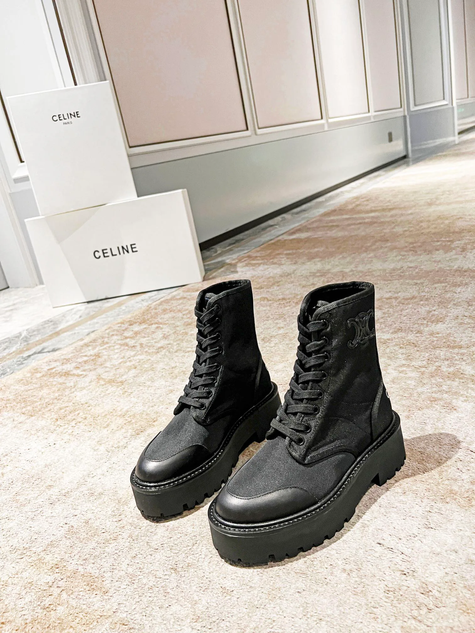 Women's Ankle Boots CELINE 18366684