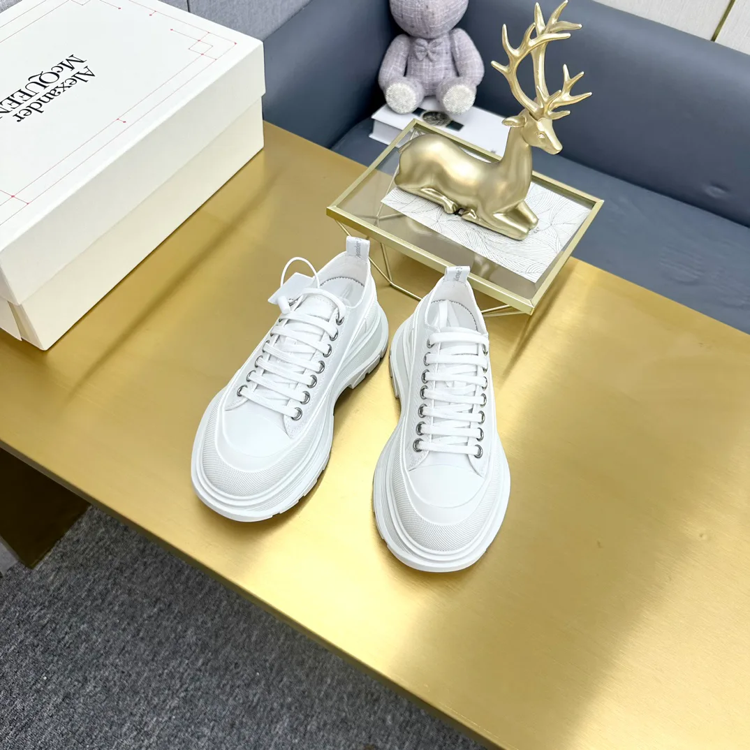 Women's Sneakers ALEXANDER MCQUEEN 18397468