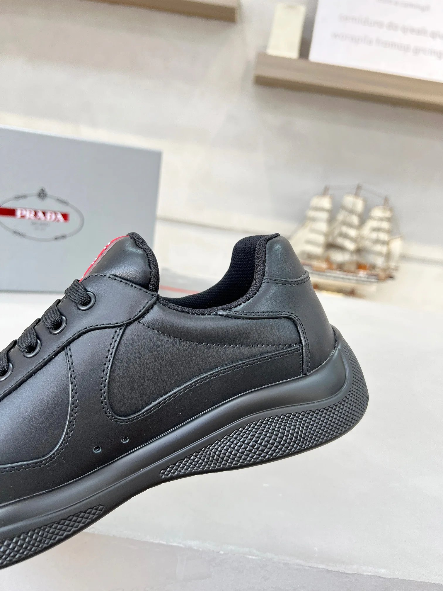 Men's Sneakers PRADA 17704053