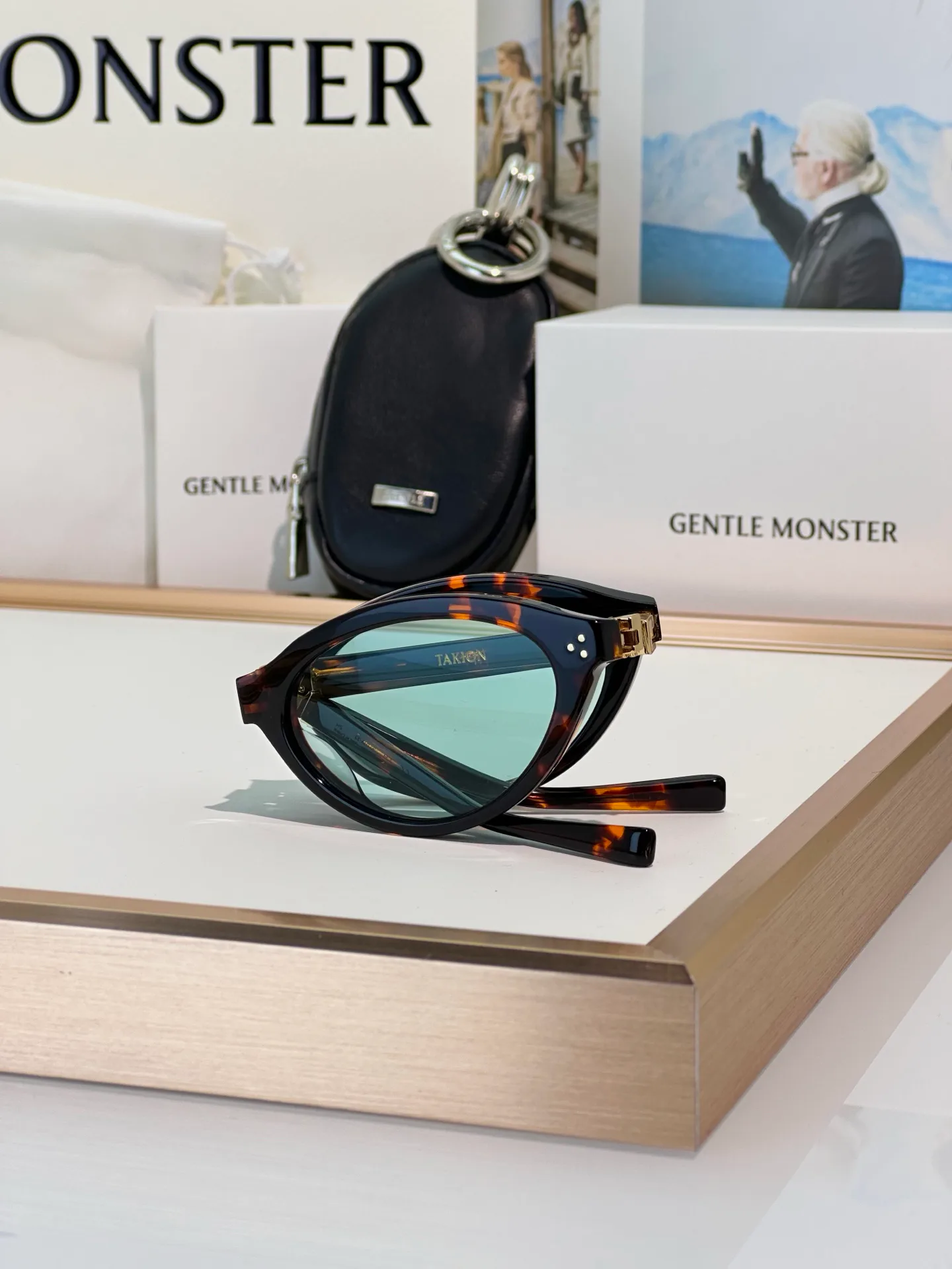 Glasses GENTLE MONSTER 17535227