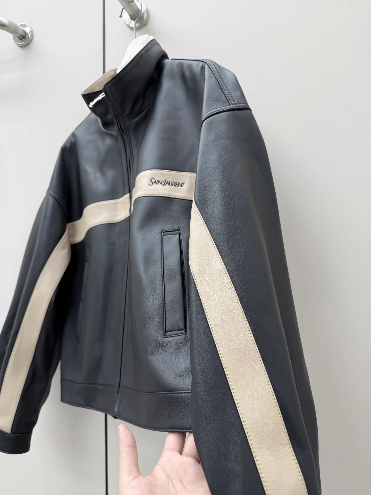 Women's Leather Jackets And Sheepskin Coats SAINT LAURENT 18064830
