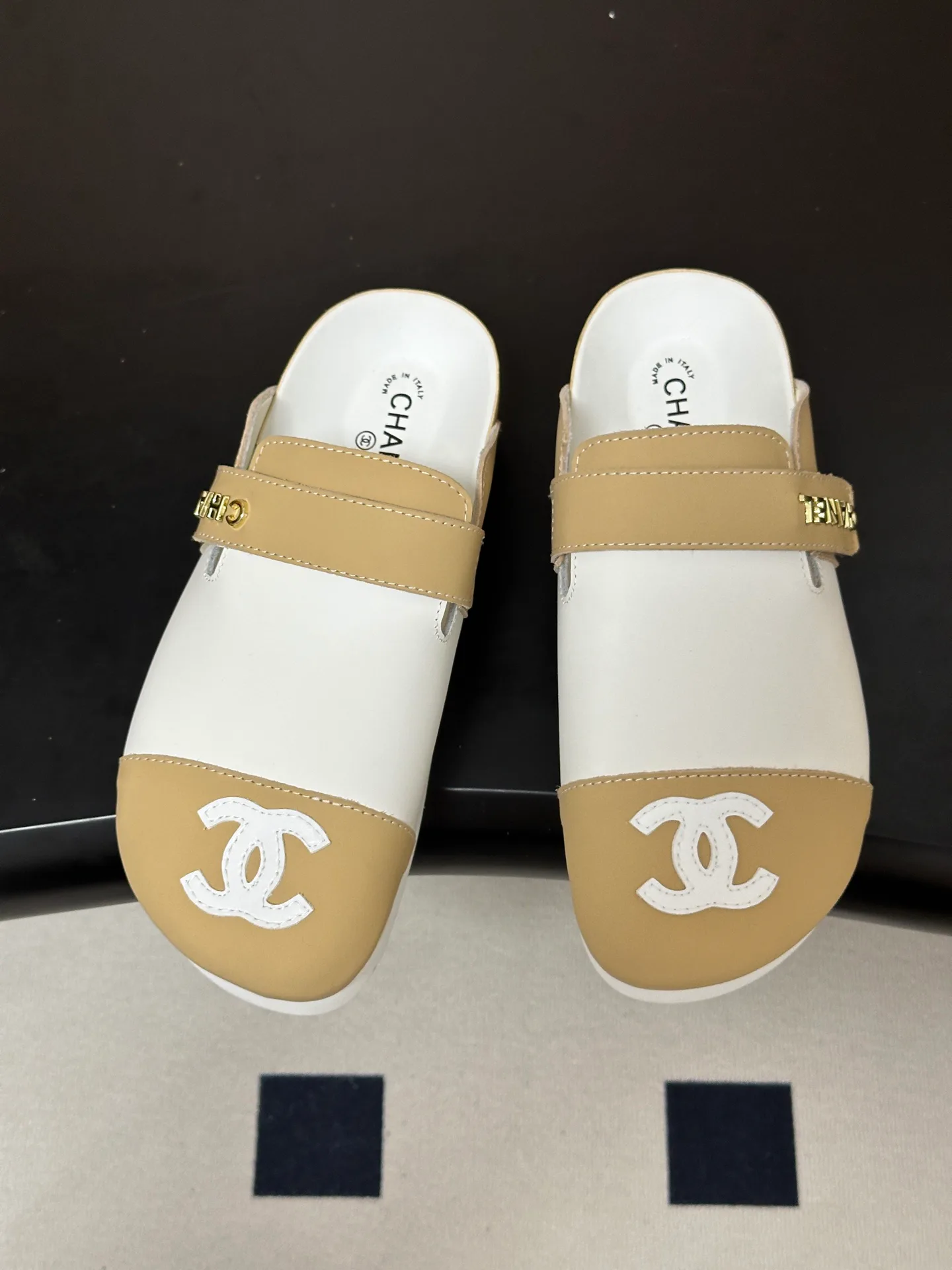 Women's Mules And Clogs CHANEL 17830298