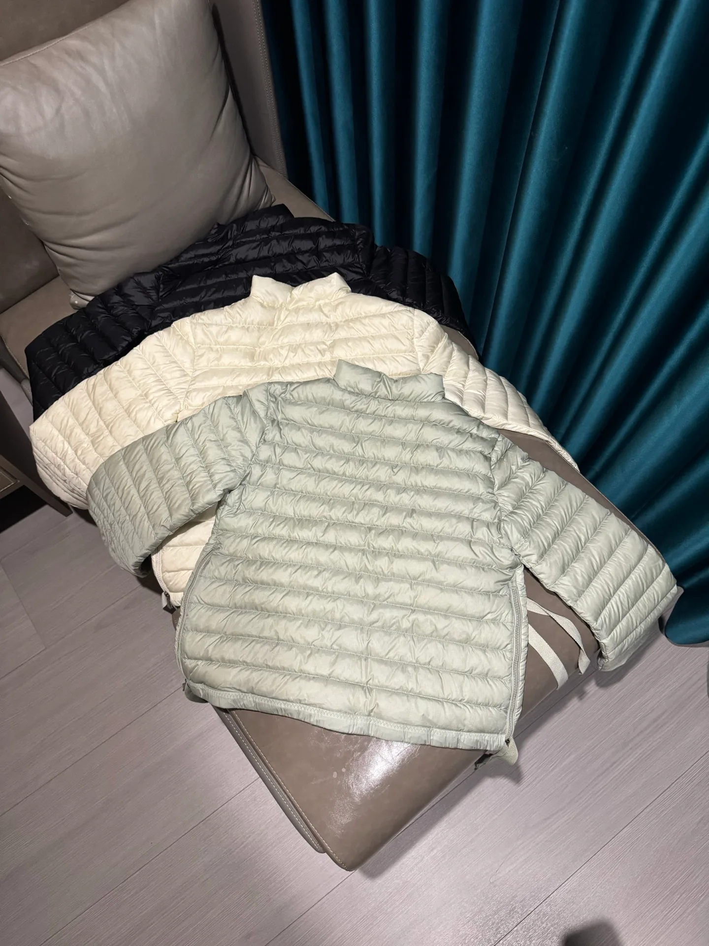 Men's Jackets And Down Jackets MONCLER 17797160