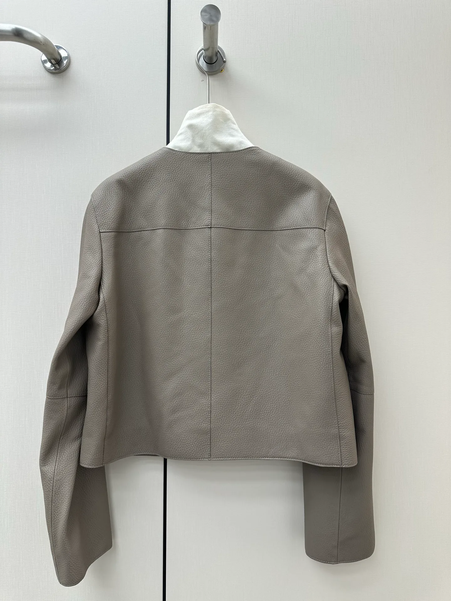 Women's Leather Jackets And Sheepskin Coats HERMES 17940575