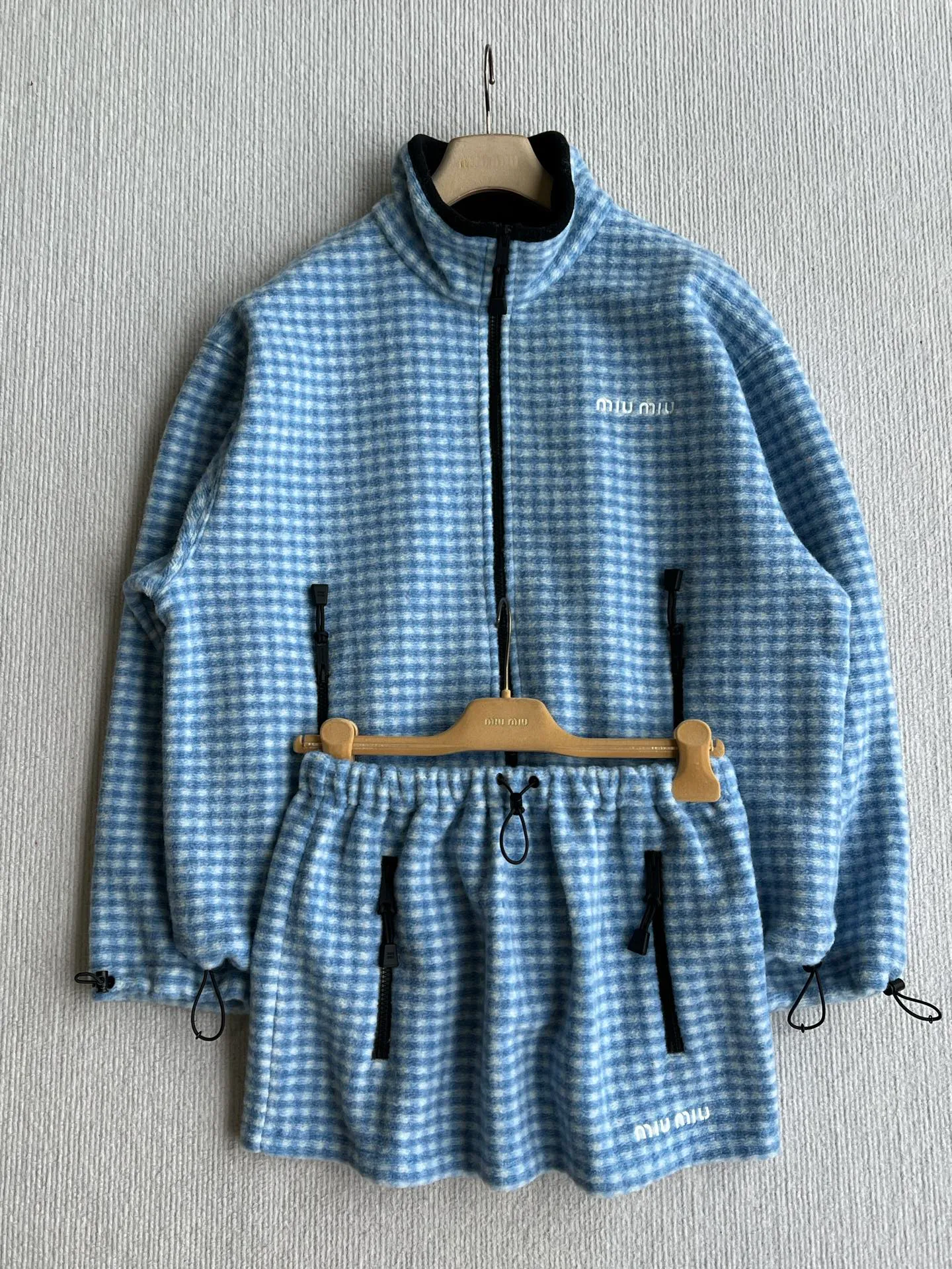 Women's Jackets And Down Jackets MIU MIU 17902620
