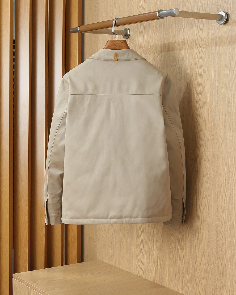 Men's Jackets And Down Jackets LOUIS VUITTON 18109361