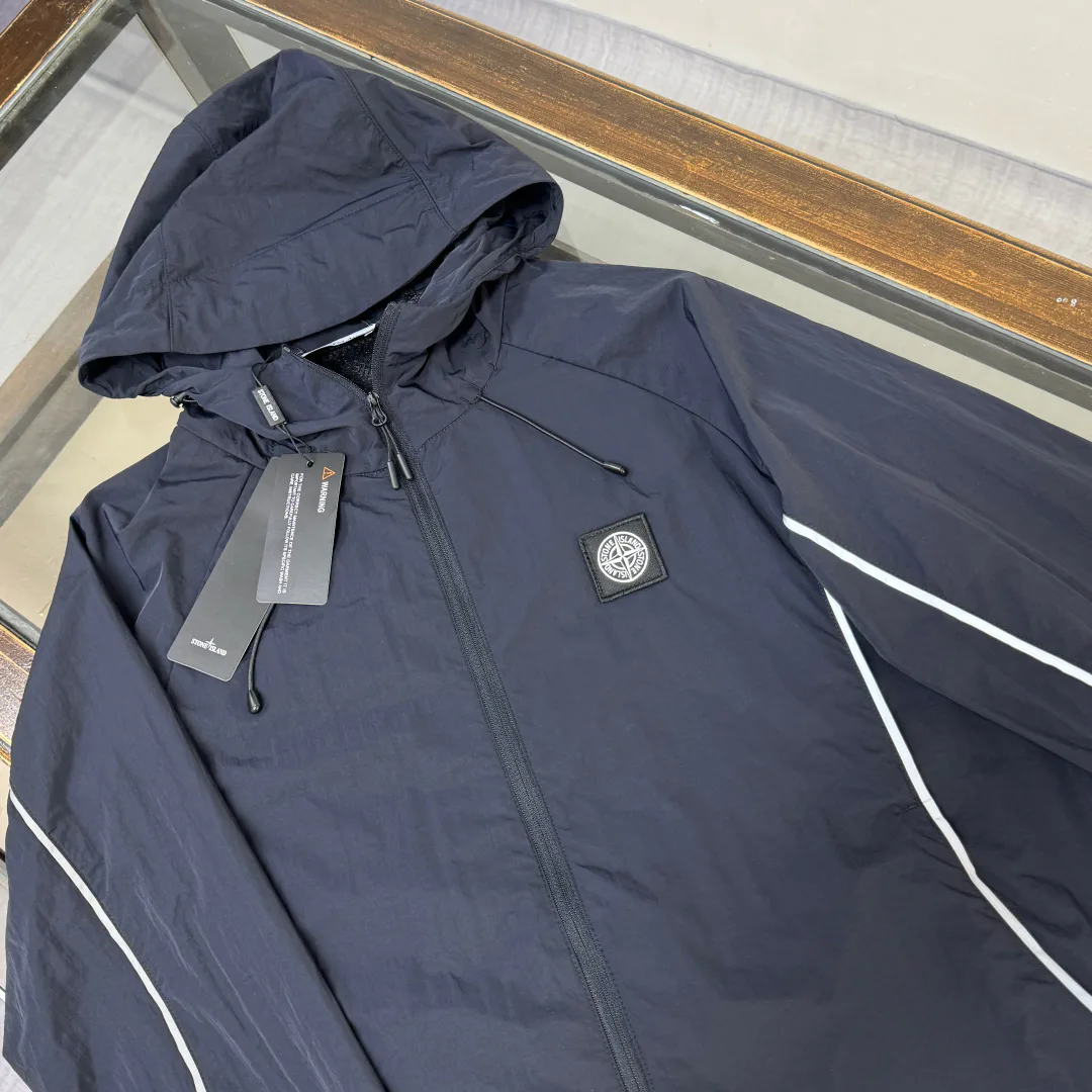 Men's Jackets And Down Jackets STONE ISLAND 17286070