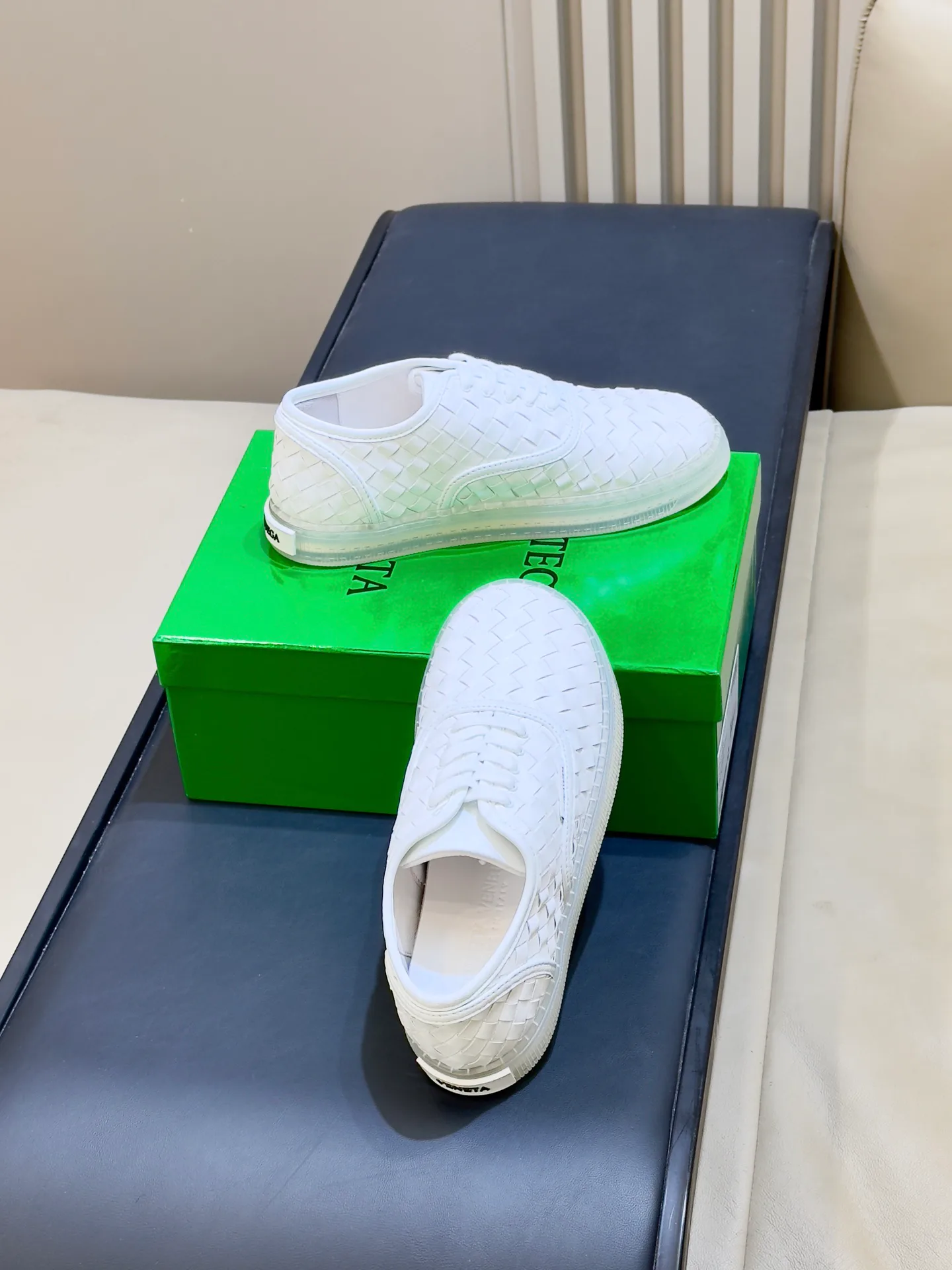Women's Sneakers BOTTEGA VENETA 18073346