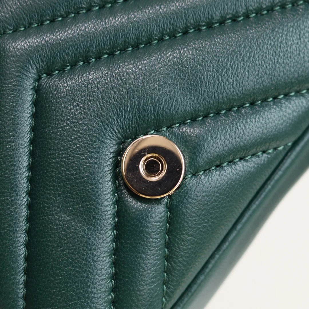 Women's Classic Handbags GUCCI 17948093
