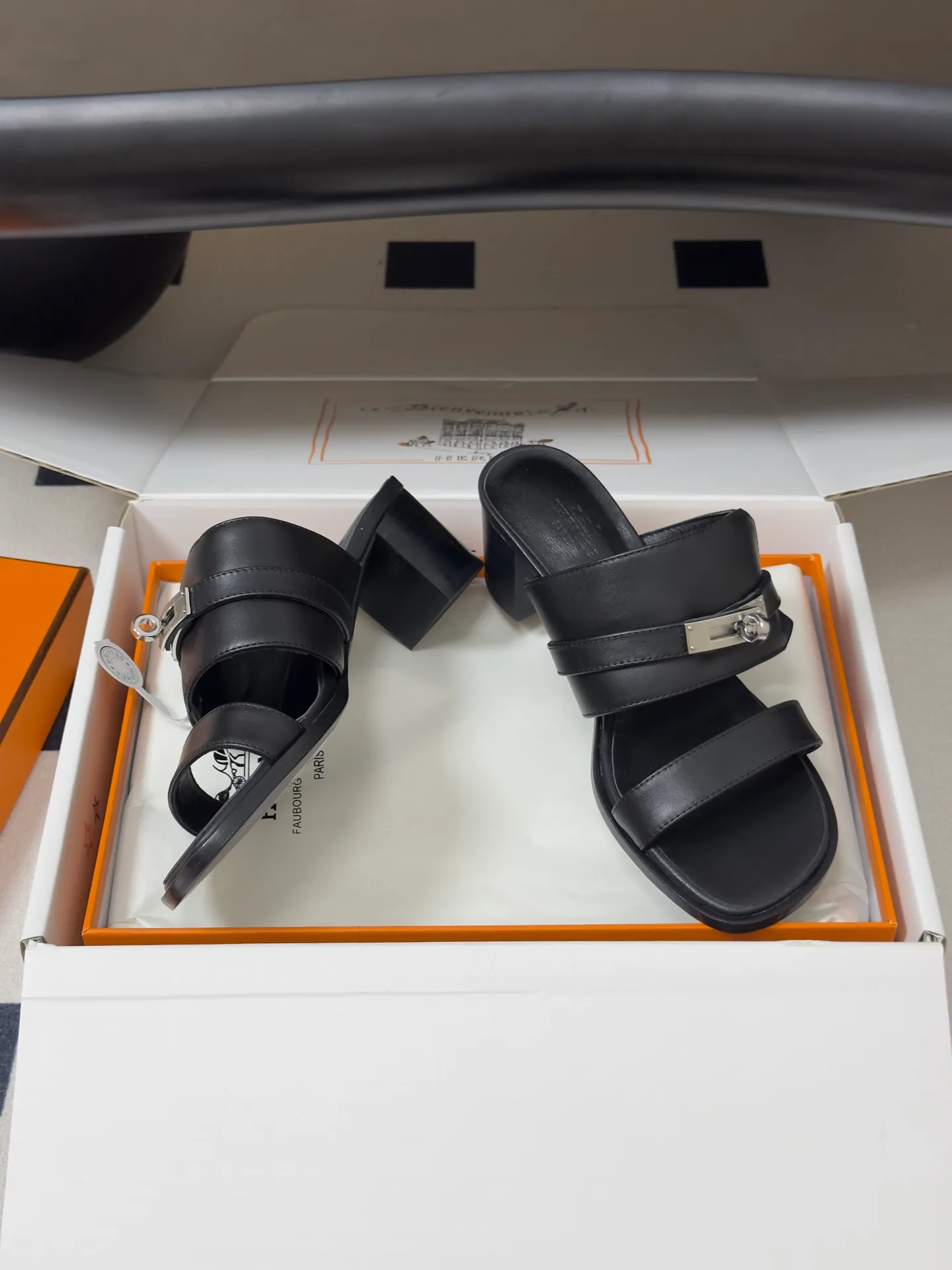 Women's Open-Toe Sandals HERMES 17095160