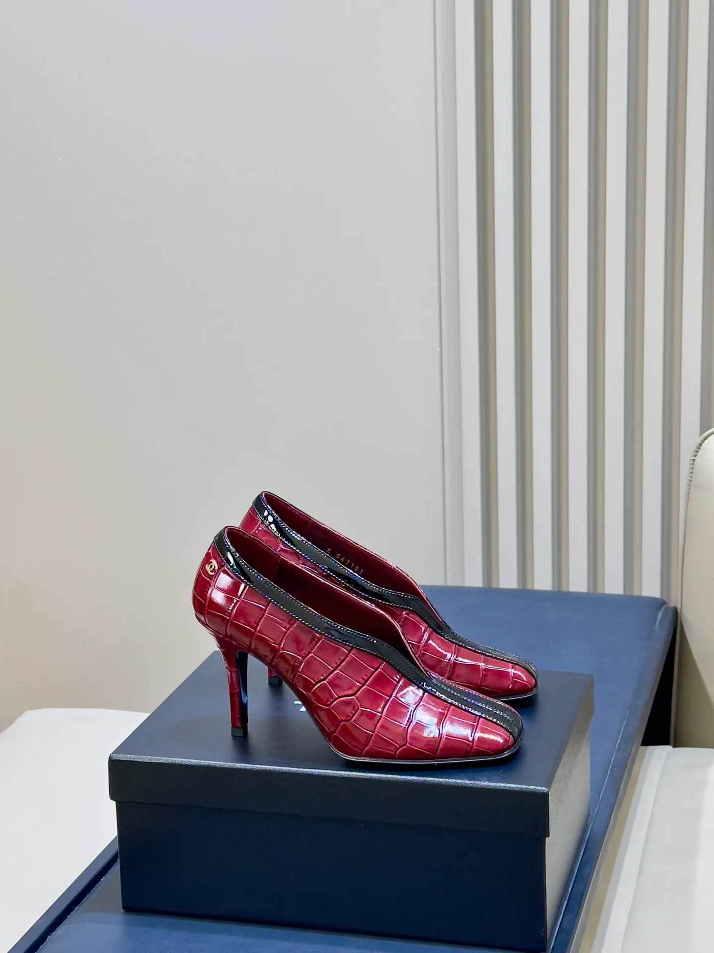 Women's Heels CHANEL 18073457