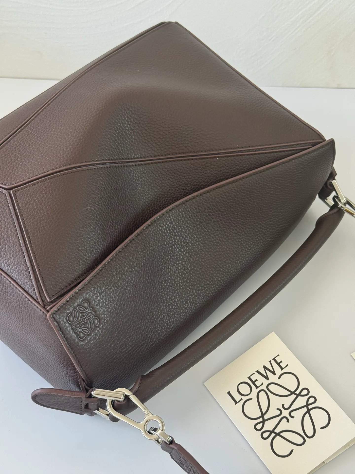 Women's Classic Handbags LOEWE 17271538