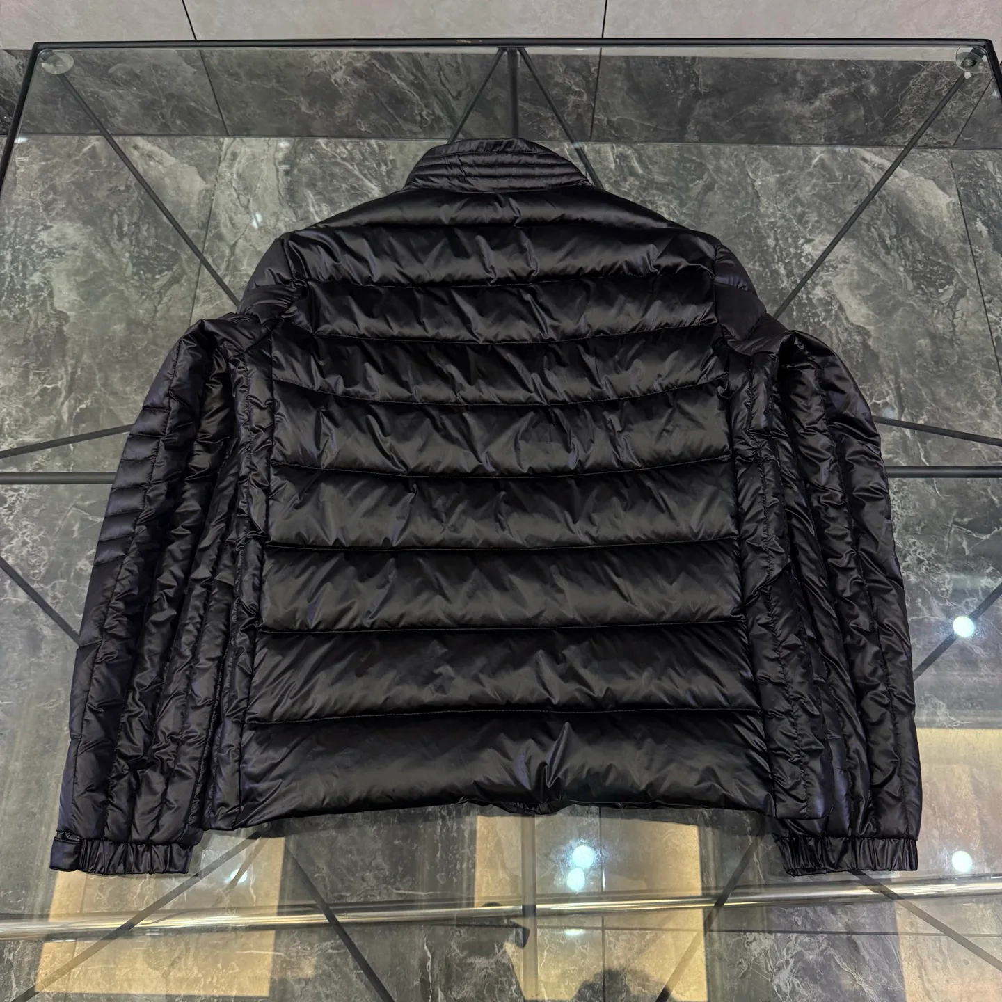 Куртки И Пуховики Мужские Moncler 18684588