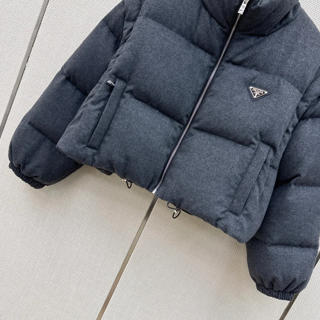 Women's Jackets And Down Jackets PRADA 18188723