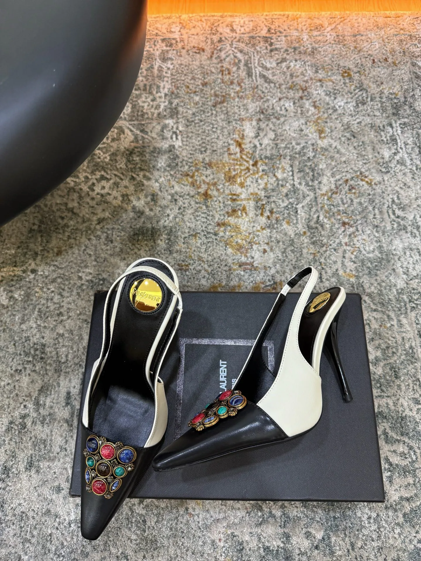 Women's Heels SAINT LAURENT 17923459