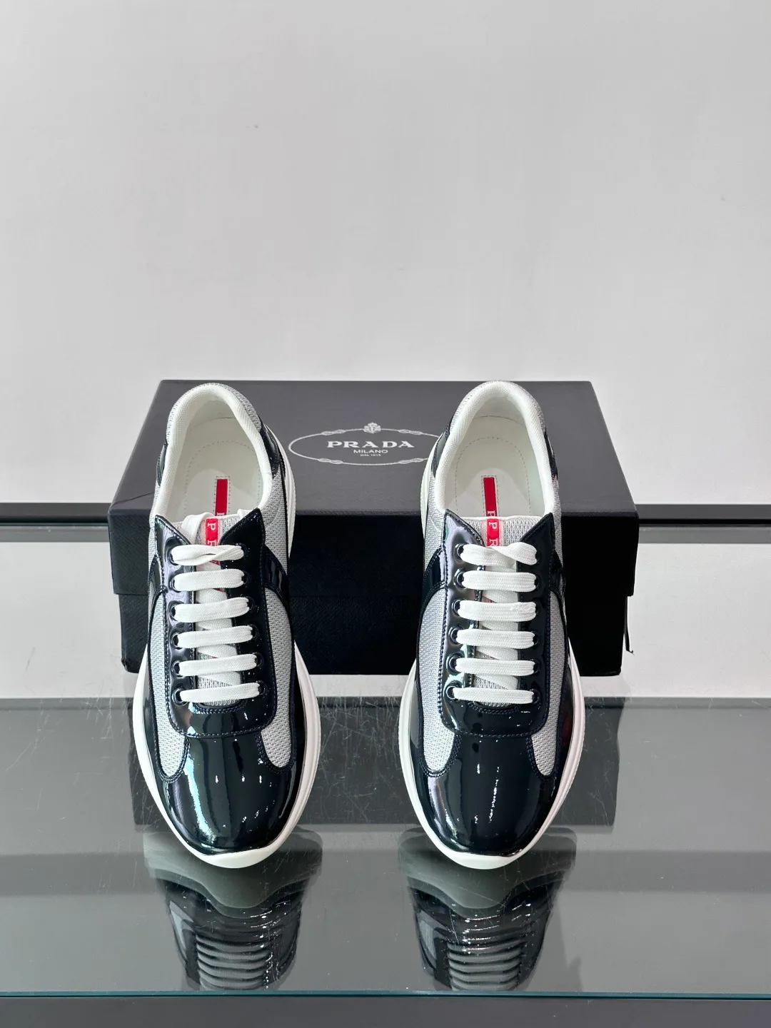 Men's Sneakers PRADA 17890519