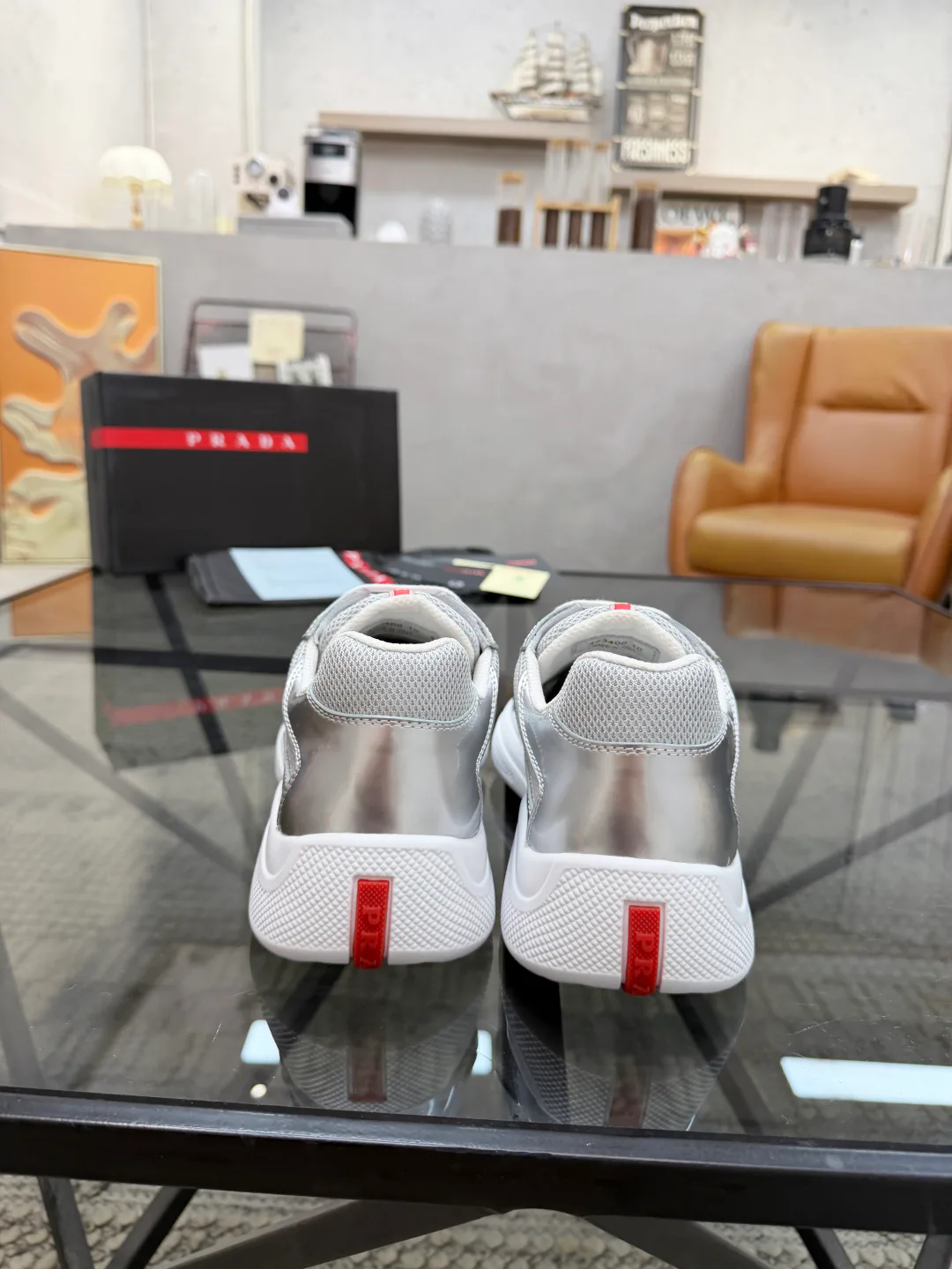 Men's Sneakers PRADA 18500154