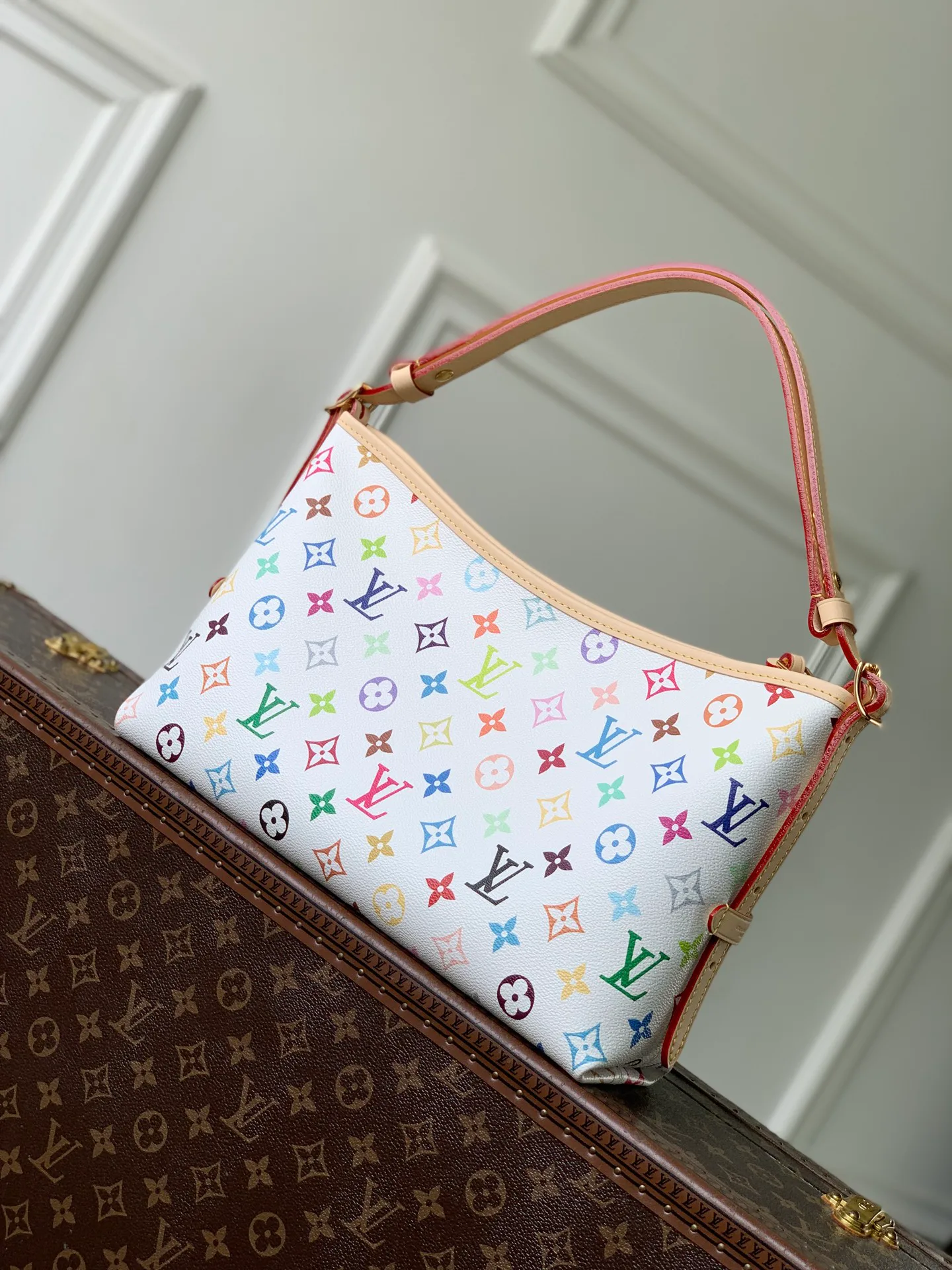Women's Classic Handbags LOUIS VUITTON 18412576