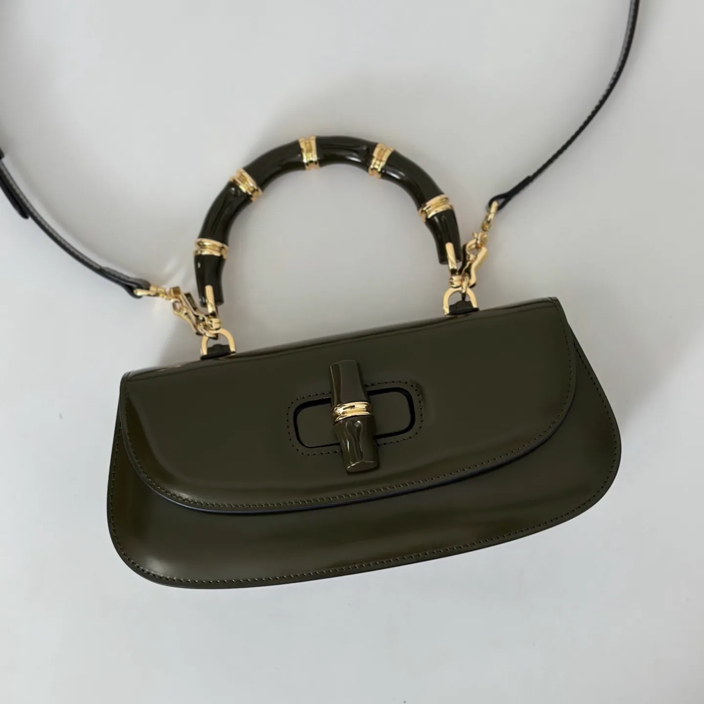 Women's Classic Handbags GUCCI 18361936