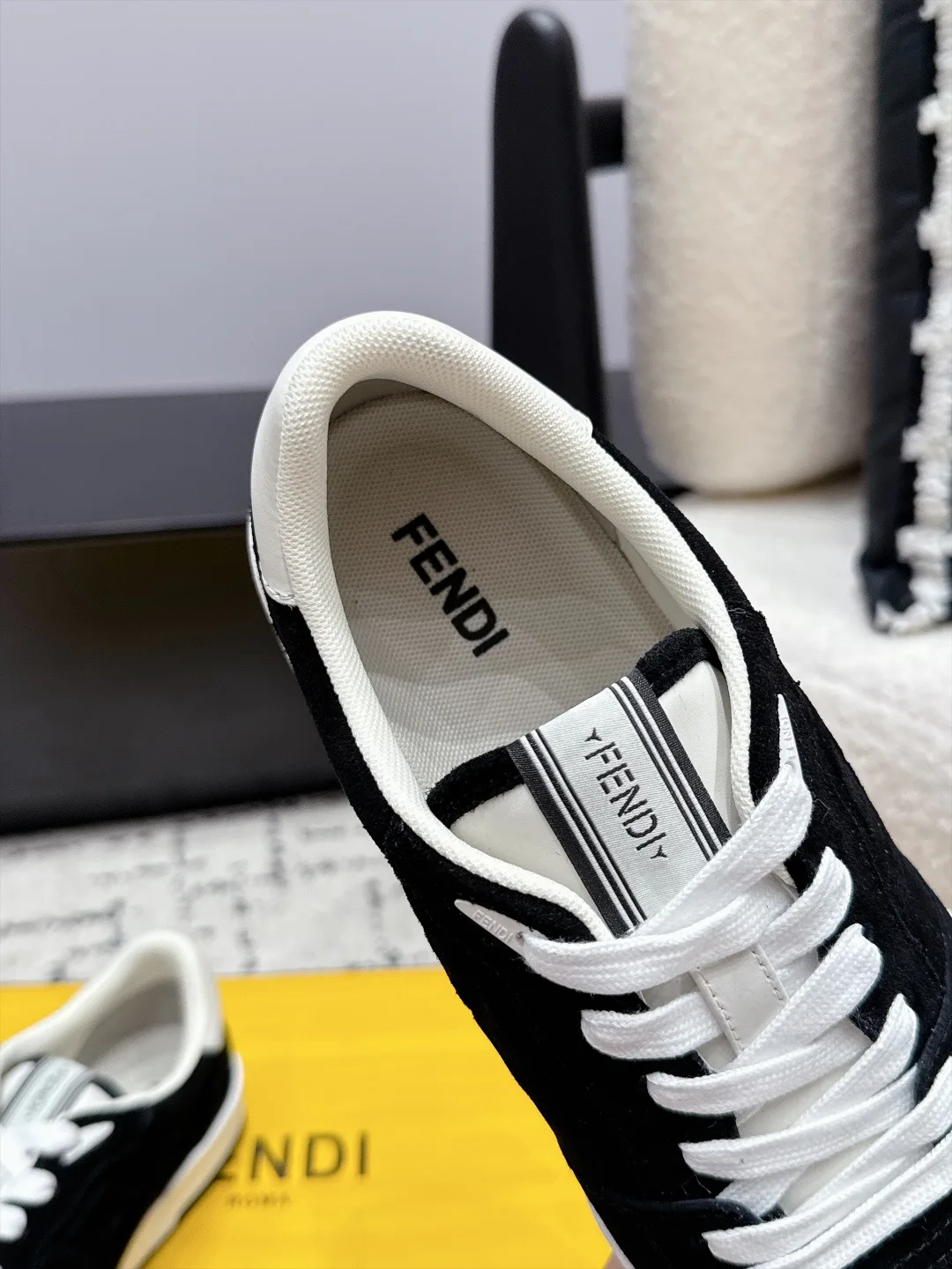 Men's Sneakers FENDI 18406624