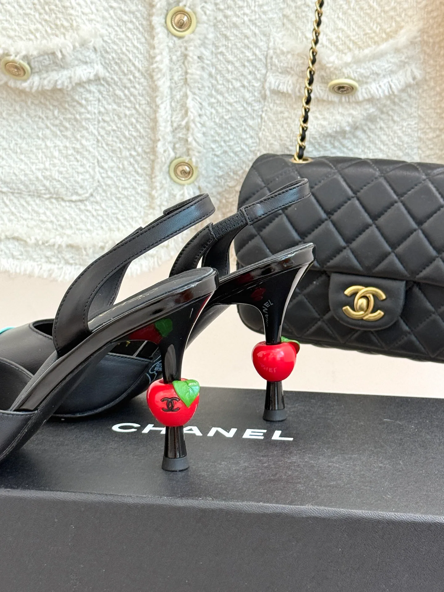 Women's Open-Toe Sandals CHANEL 17425311