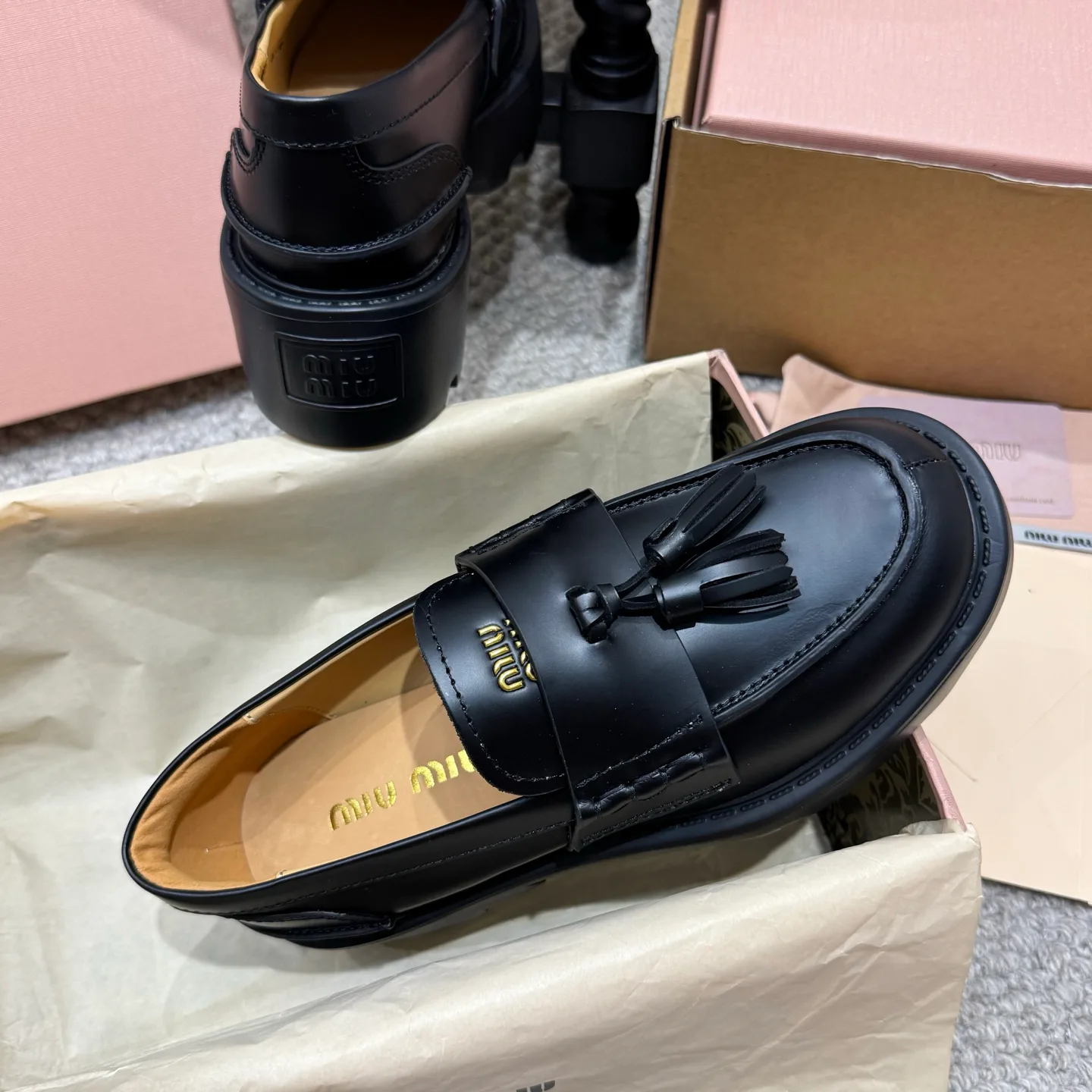 Women's Loafers And Moccasins MIU MIU 18337063