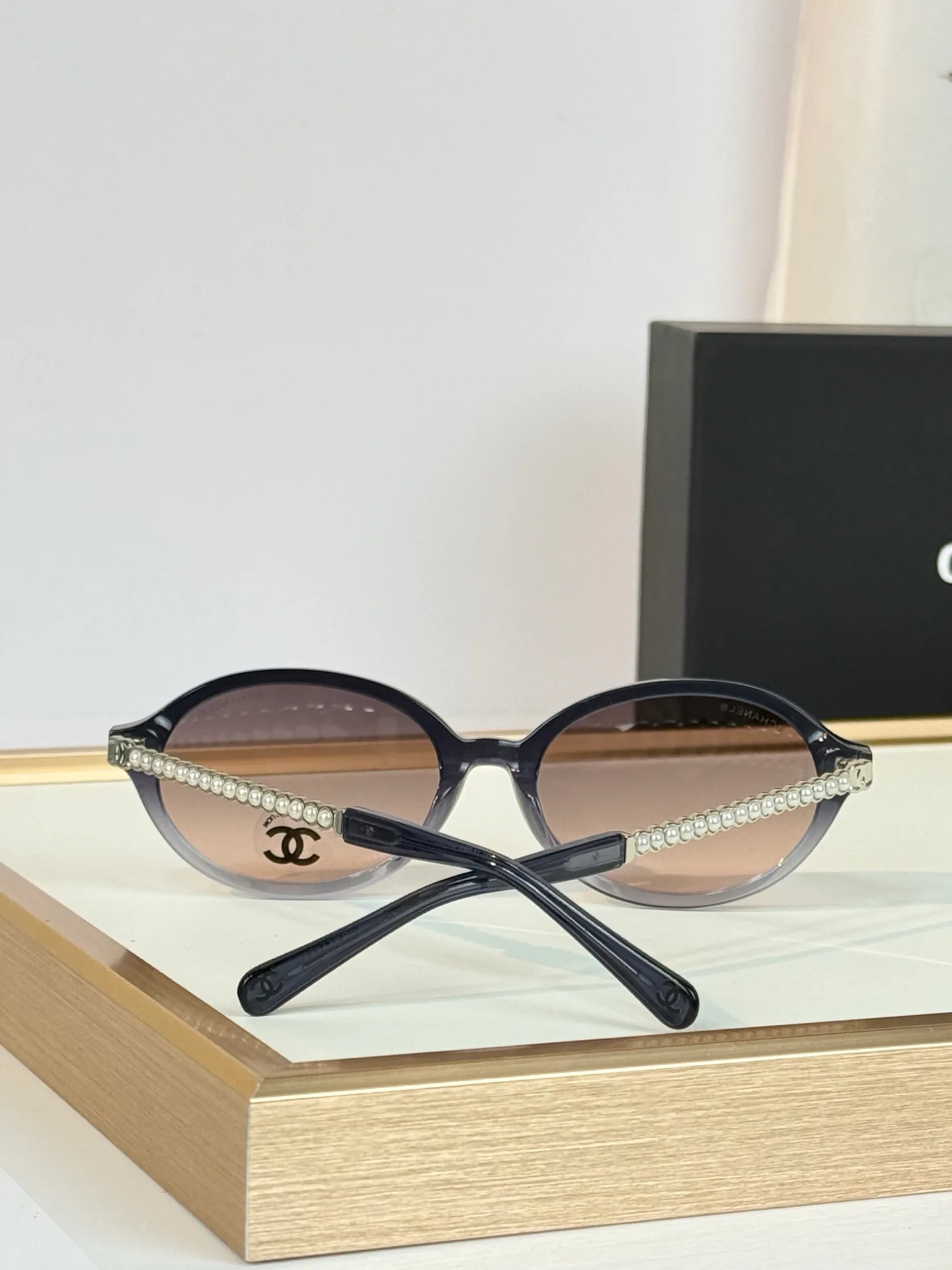 Glasses CHANEL 18118009