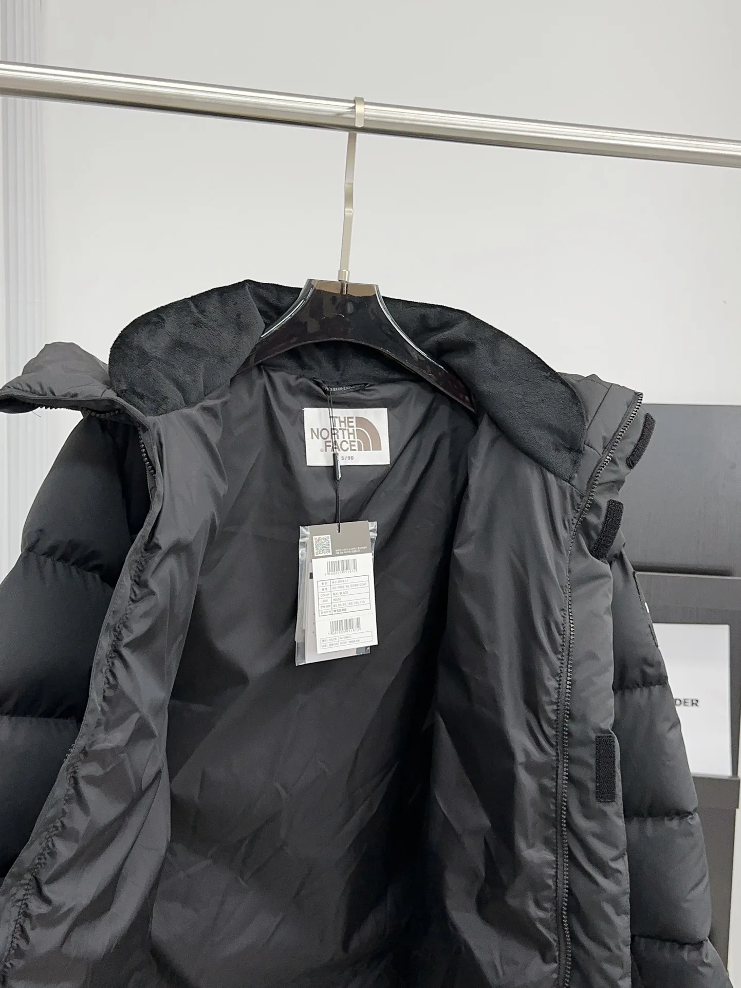 Women's Jackets And Down Jackets THE NORTH FACE 18129650