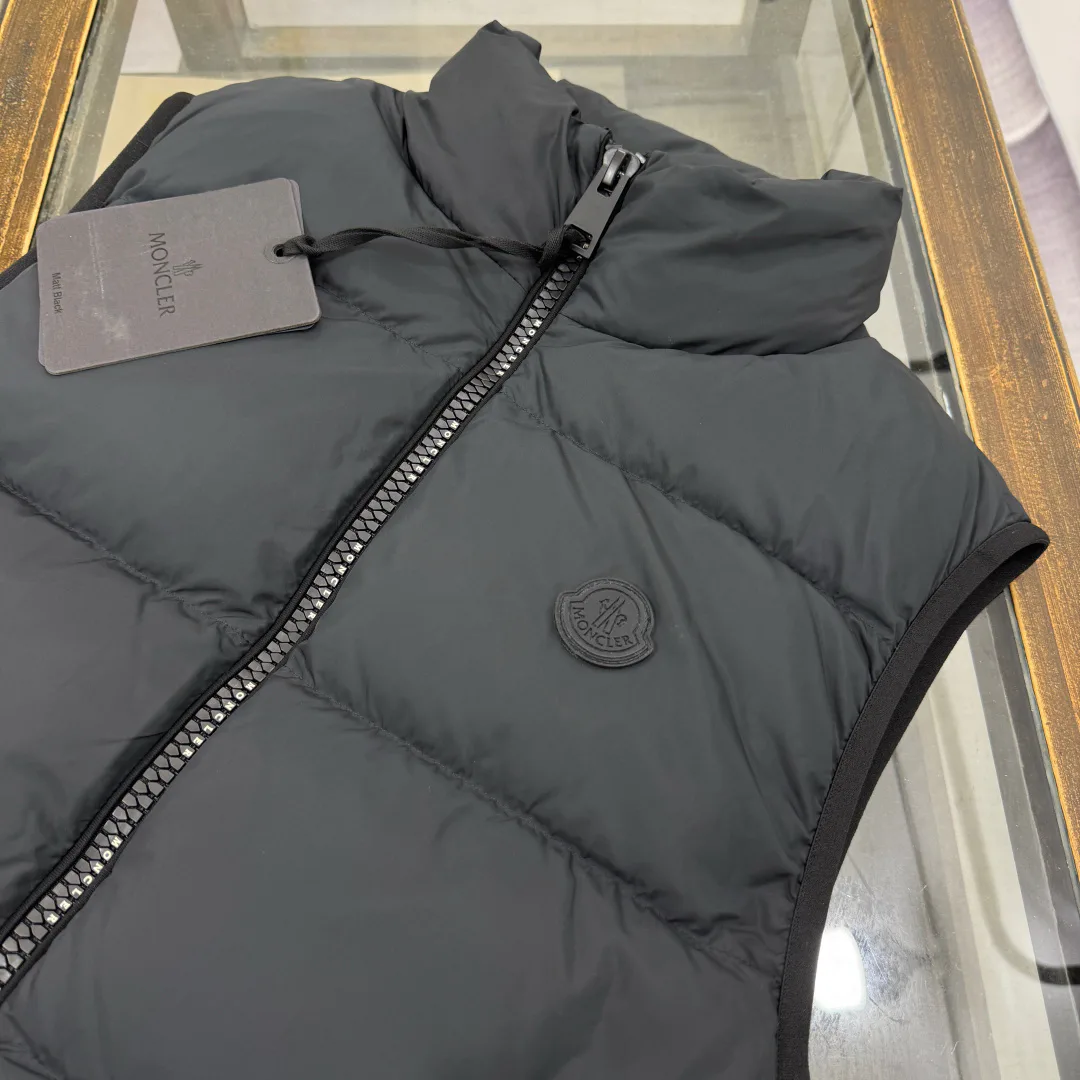 Men's Vests MONCLER 18001986