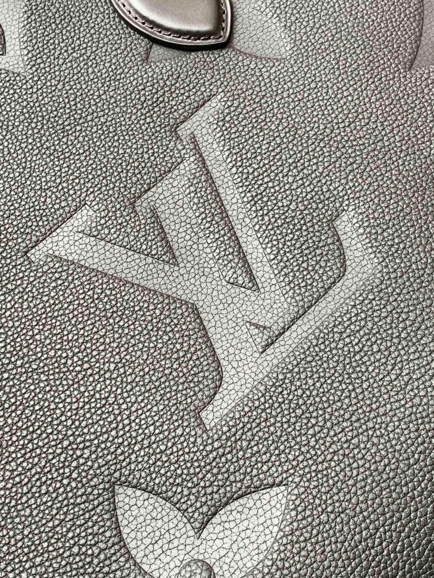 Women's Classic Handbags LOUIS VUITTON 18148125