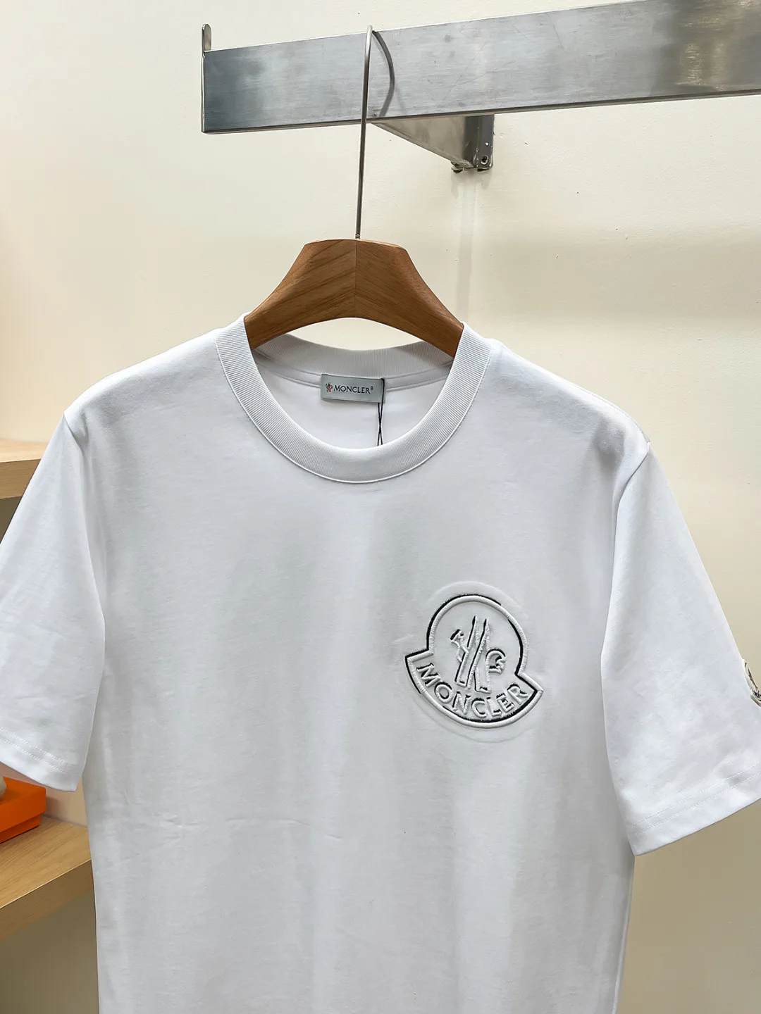 Men's T-Shirts MONCLER 18499396