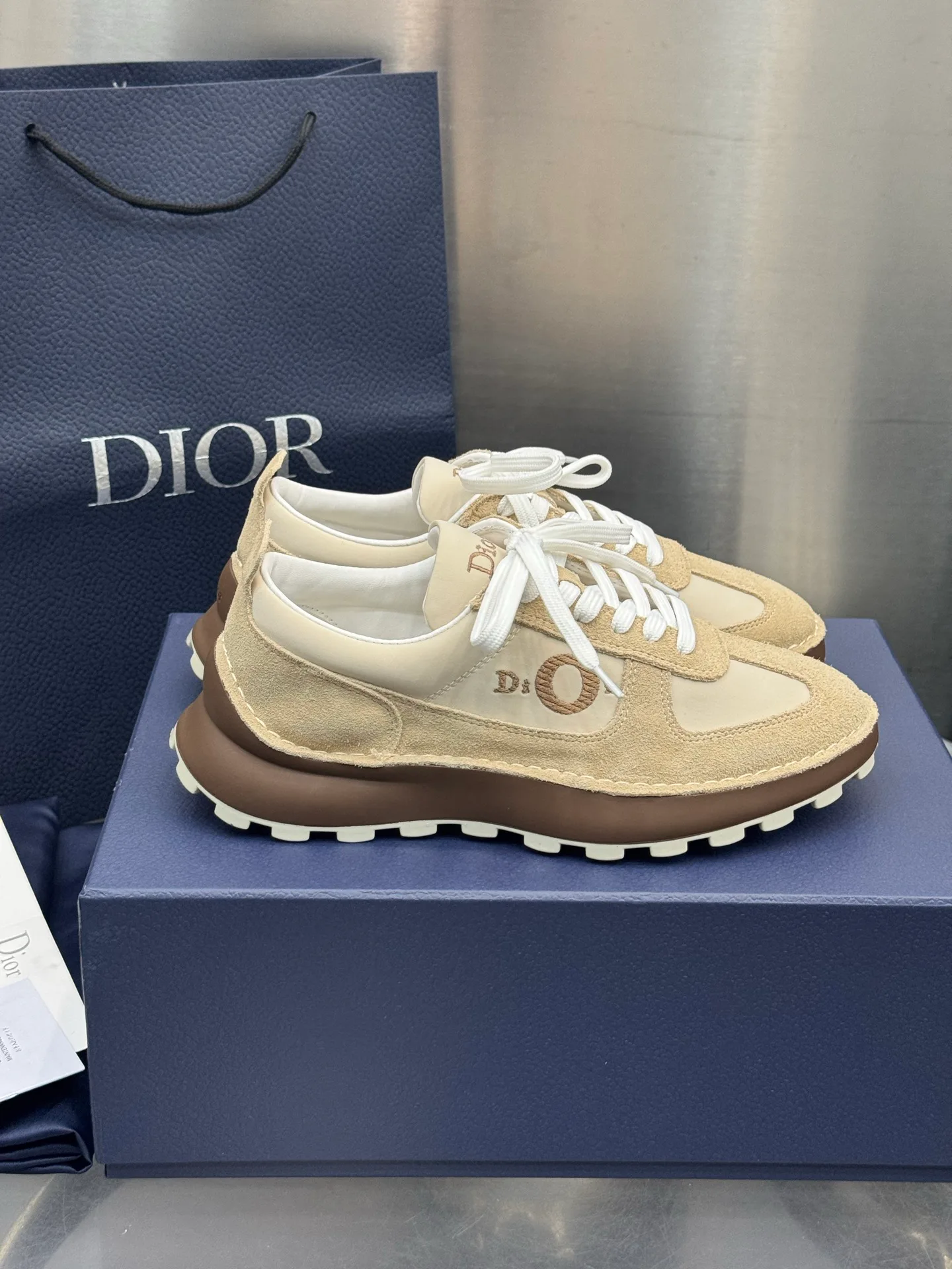 Women's Sneakers CHRISTIAN DIOR 18202646