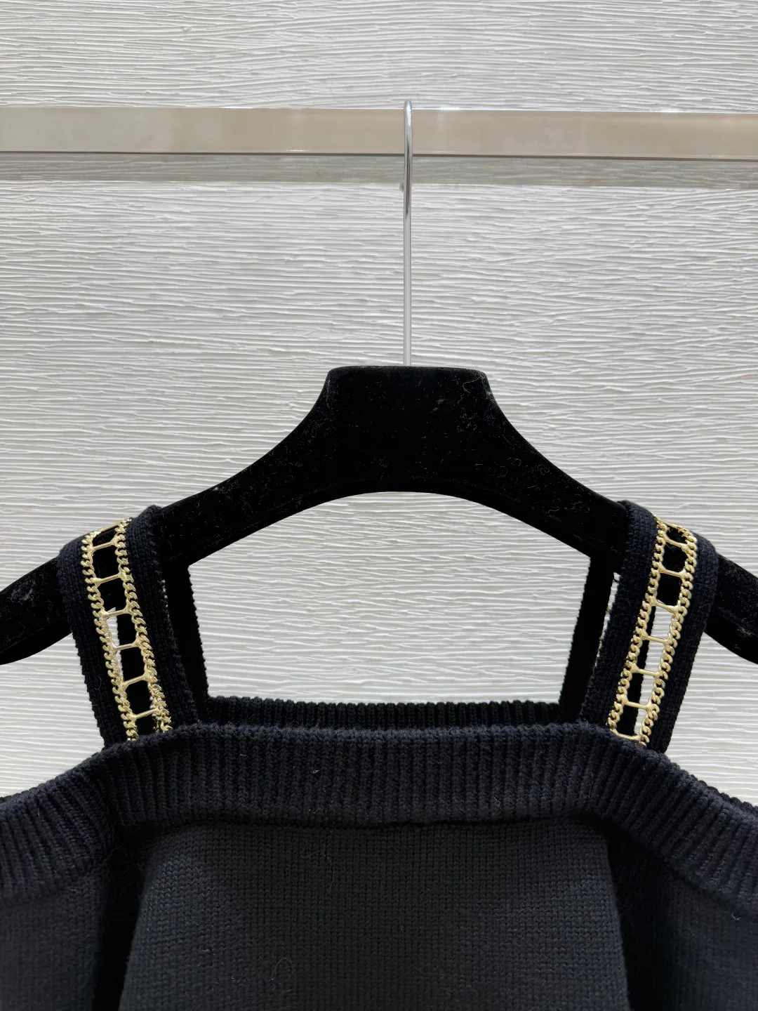 Women's Jumpers And Sweaters CHANEL 18410708